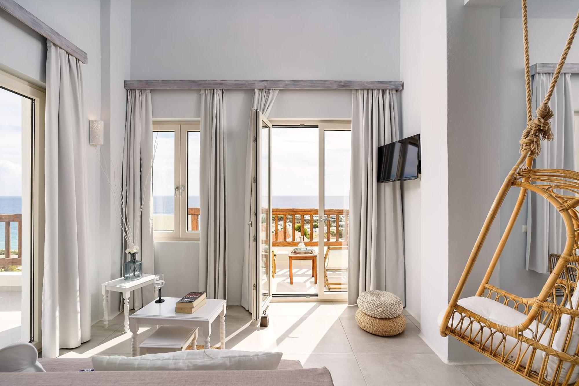 Corner Suite Panoramic Sea View