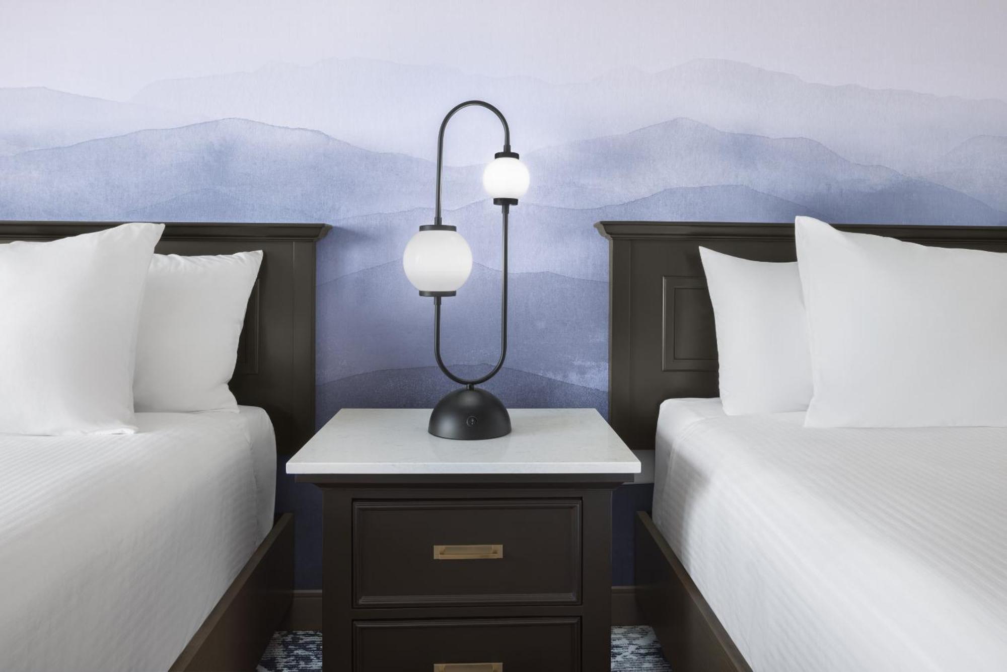 Deluxe Queen Room with Two Queen Beds