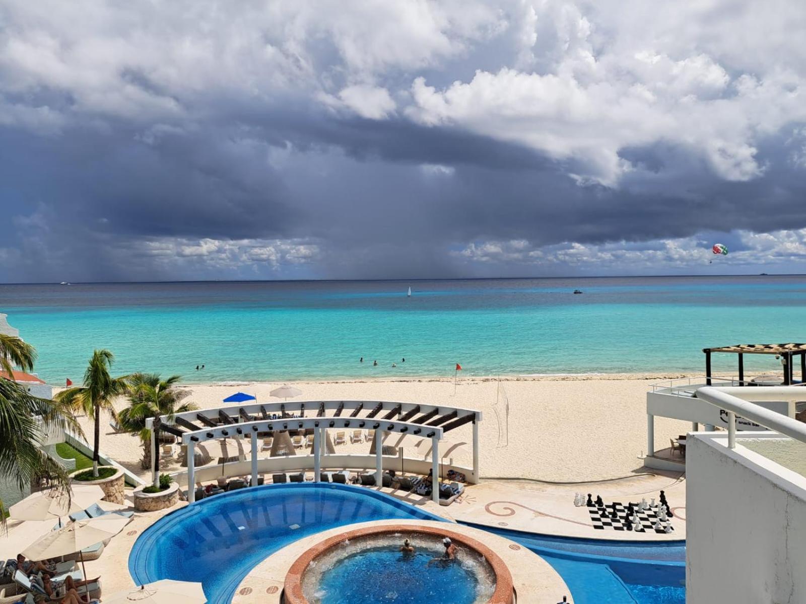 Deluxe Double Room with Balcony and Sea View