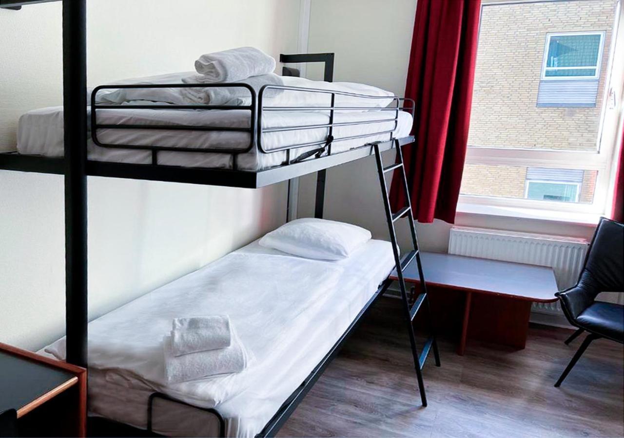 Standard Family Room (2 Adults + 2 Children)