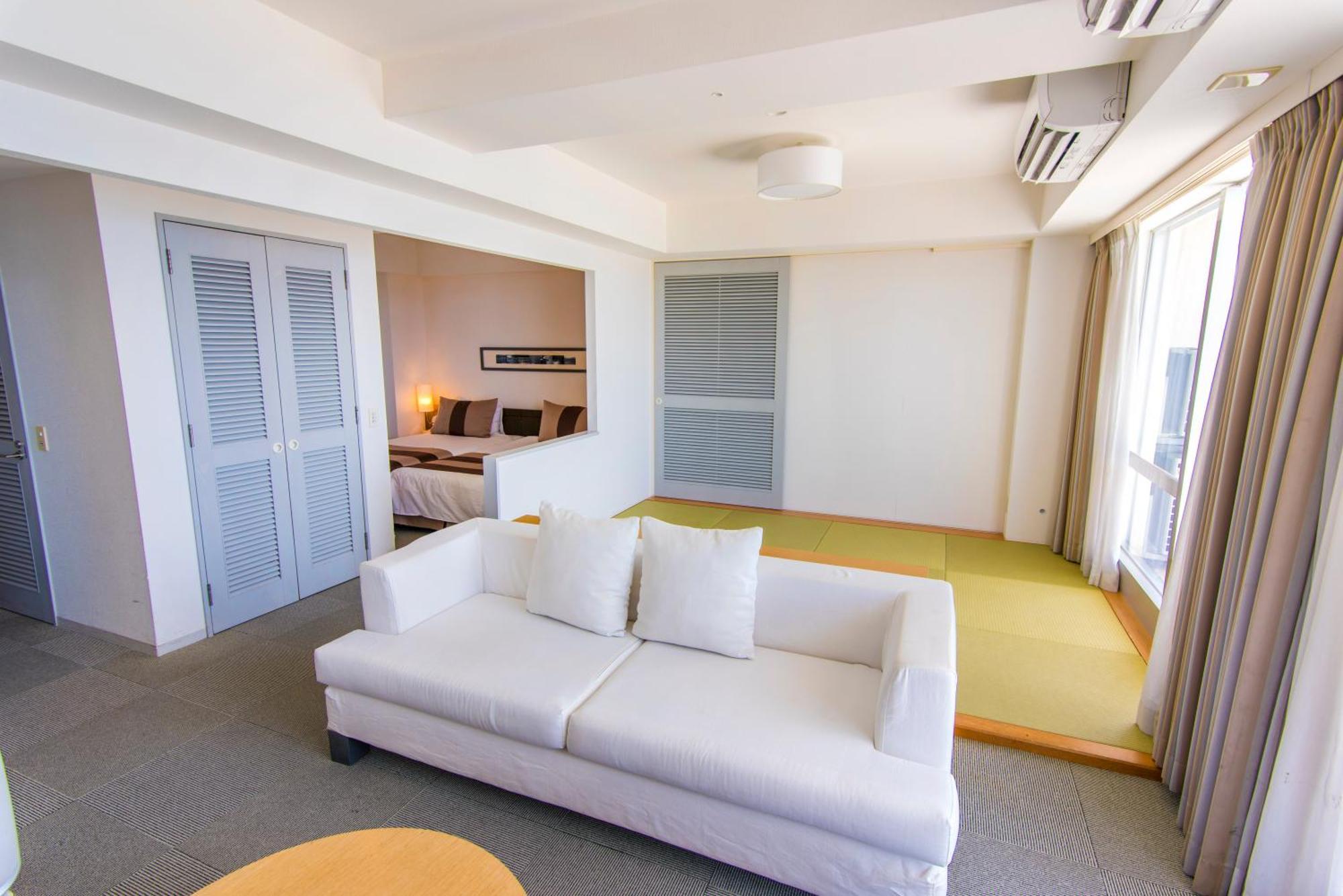Standard Family Room,1756435640:JPEG