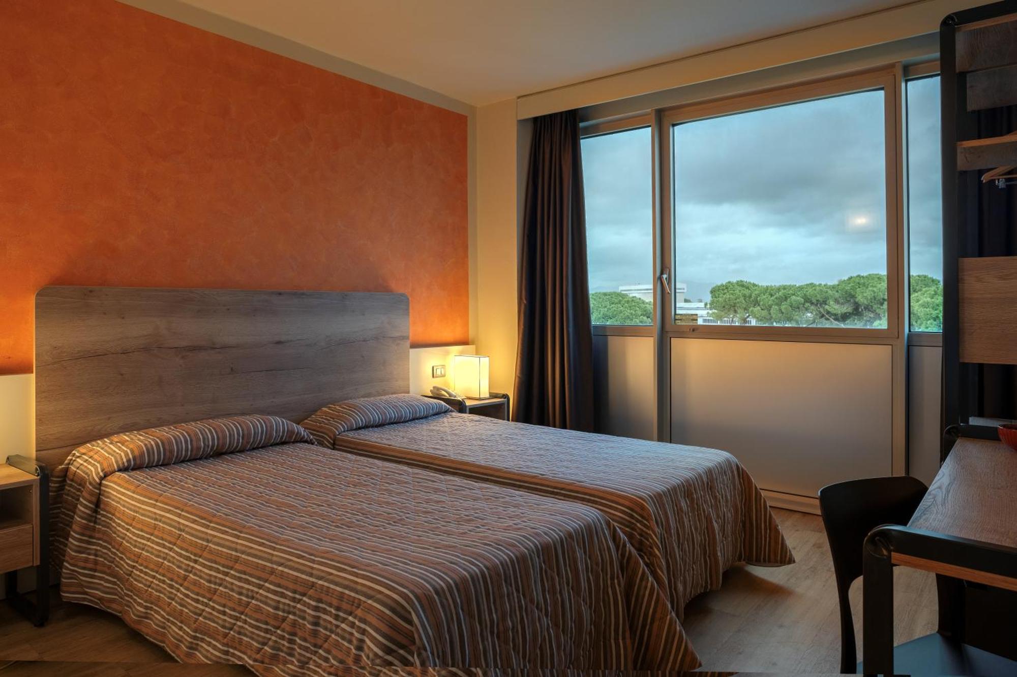 Standard Twin Room,1629888256:JPEG