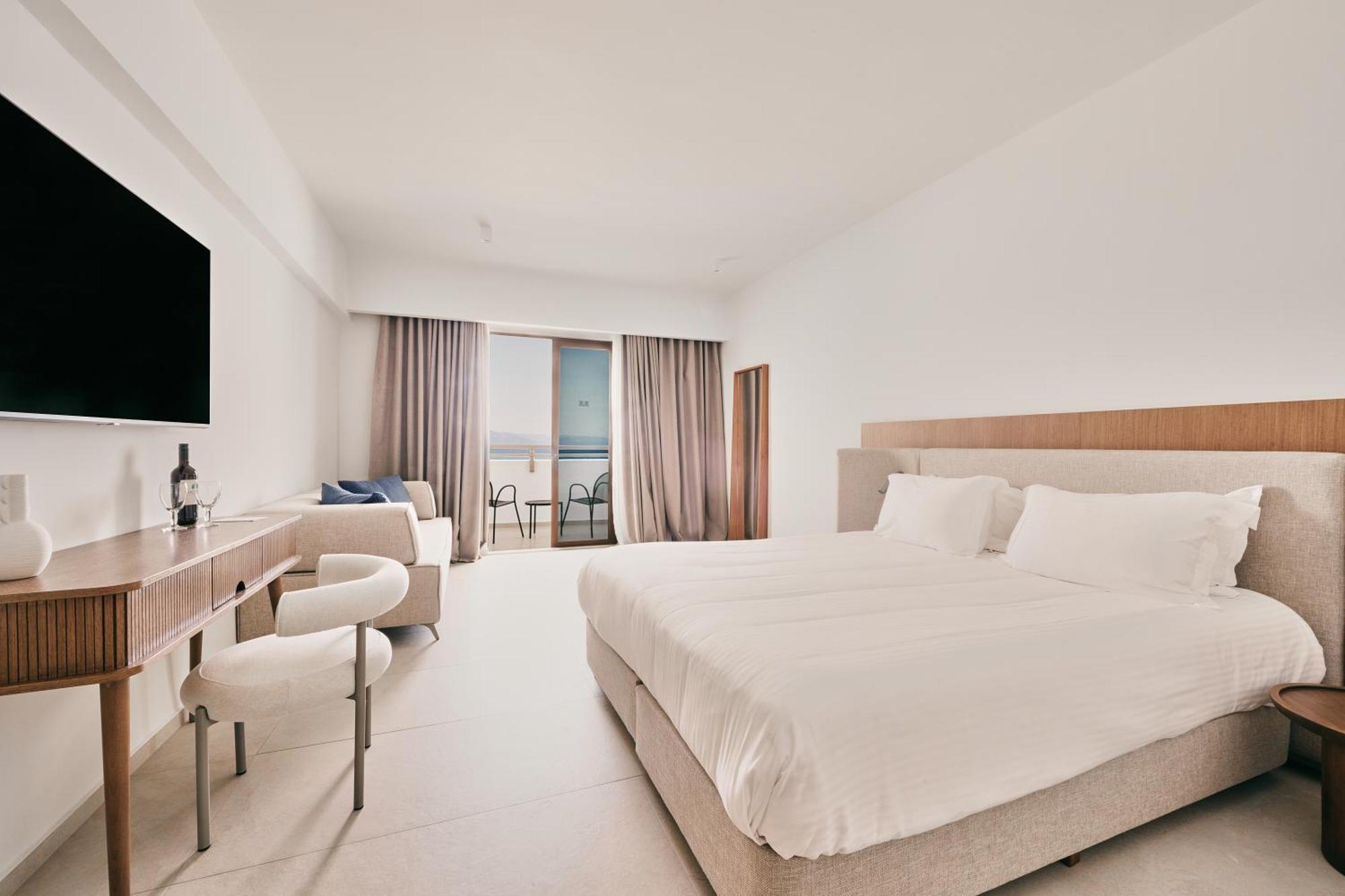 Junior Suite Sea View,1629888670:JPEG