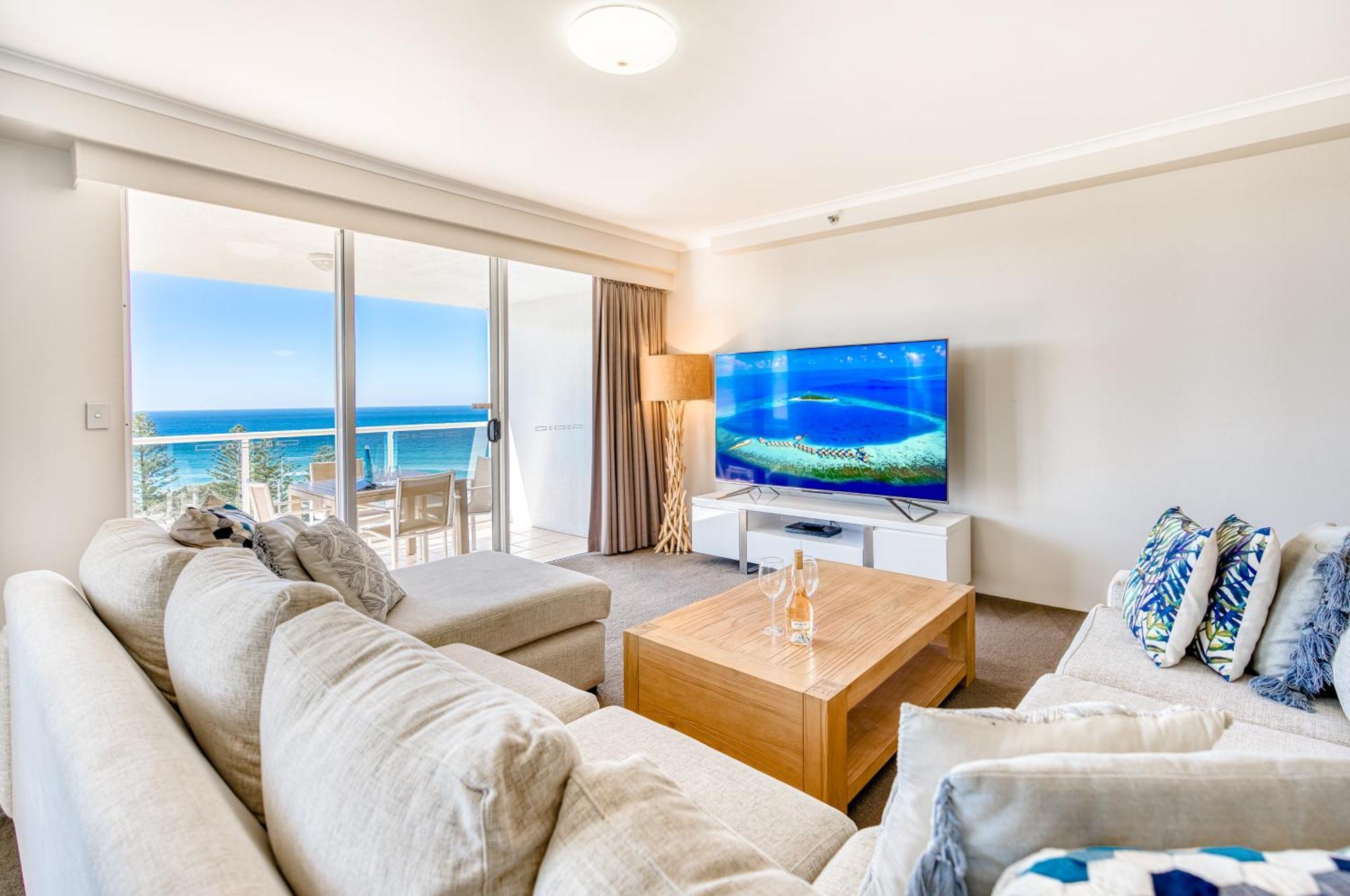 Superior One-Bedroom Apartment Ocean View