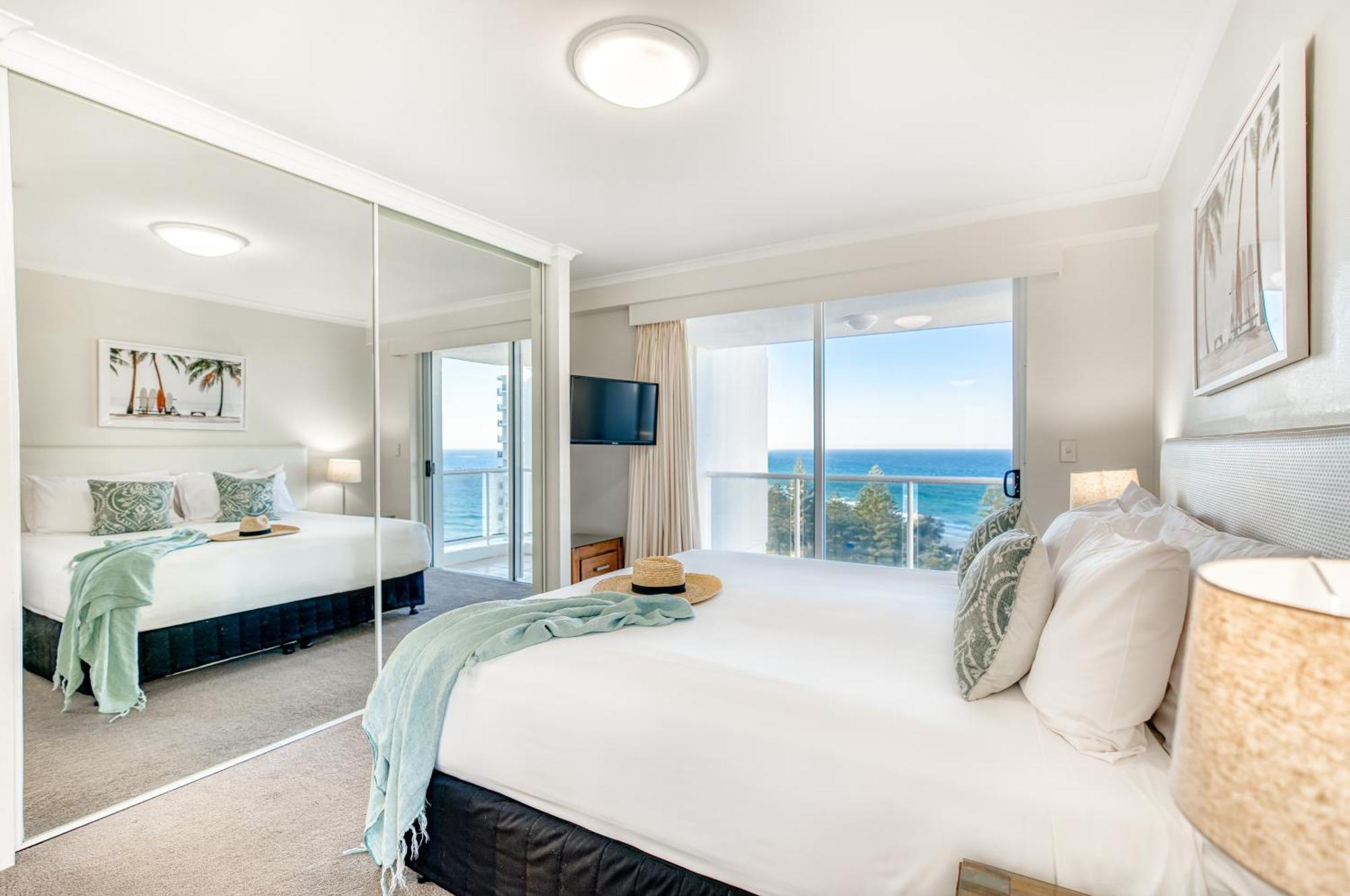 Superior One-Bedroom Apartment Ocean View