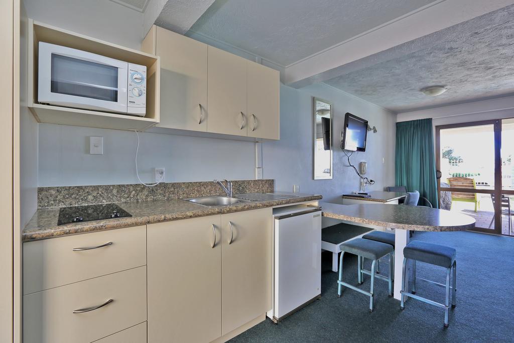 Twin Studio with cooking facilities - Ground Floor