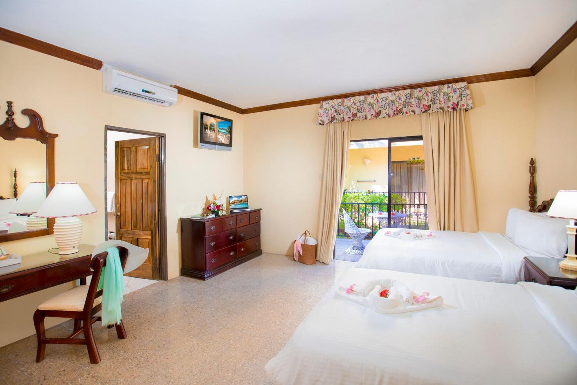Standard Double or Twin Room with Garden View
