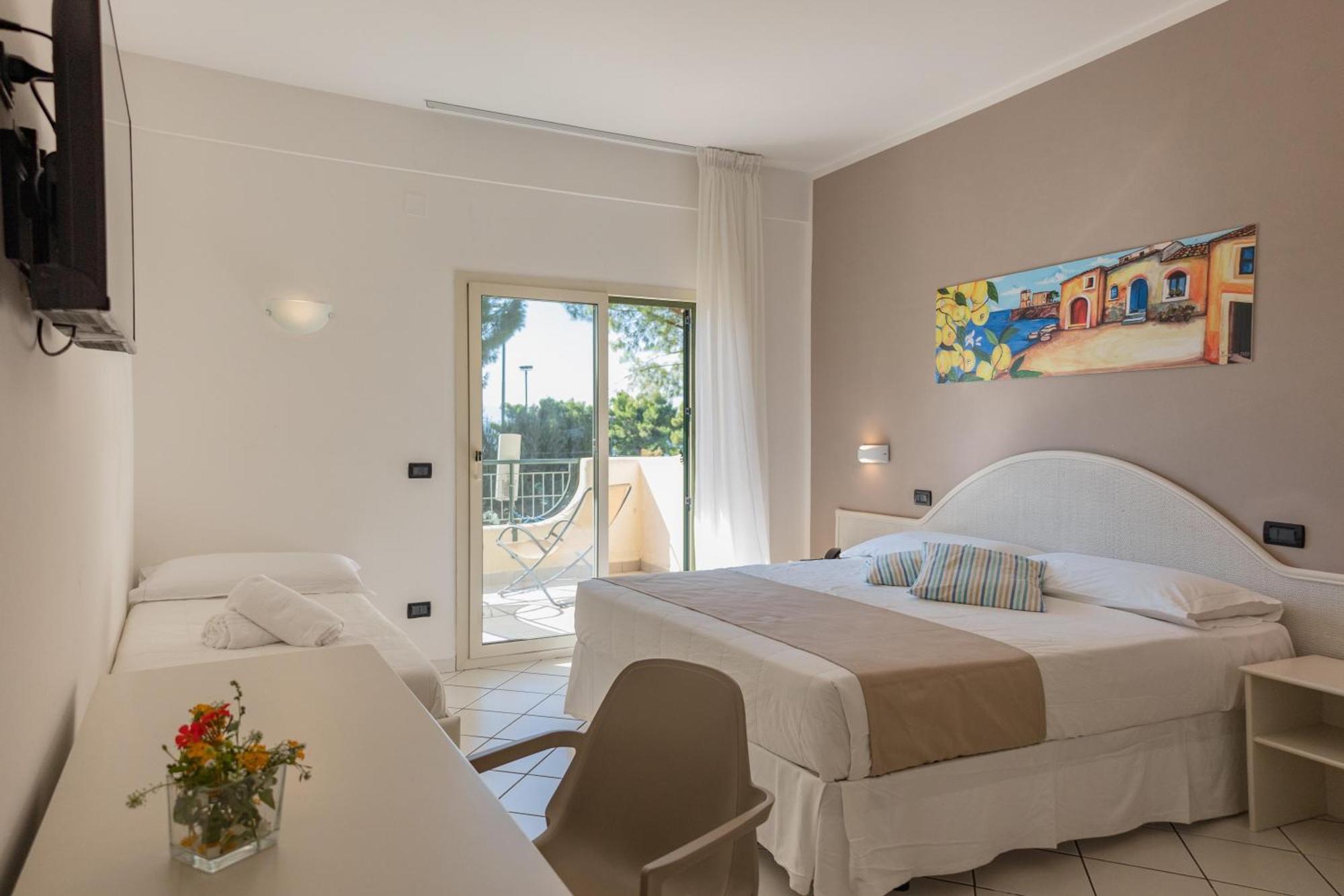 Comfort Triple Room Garden View