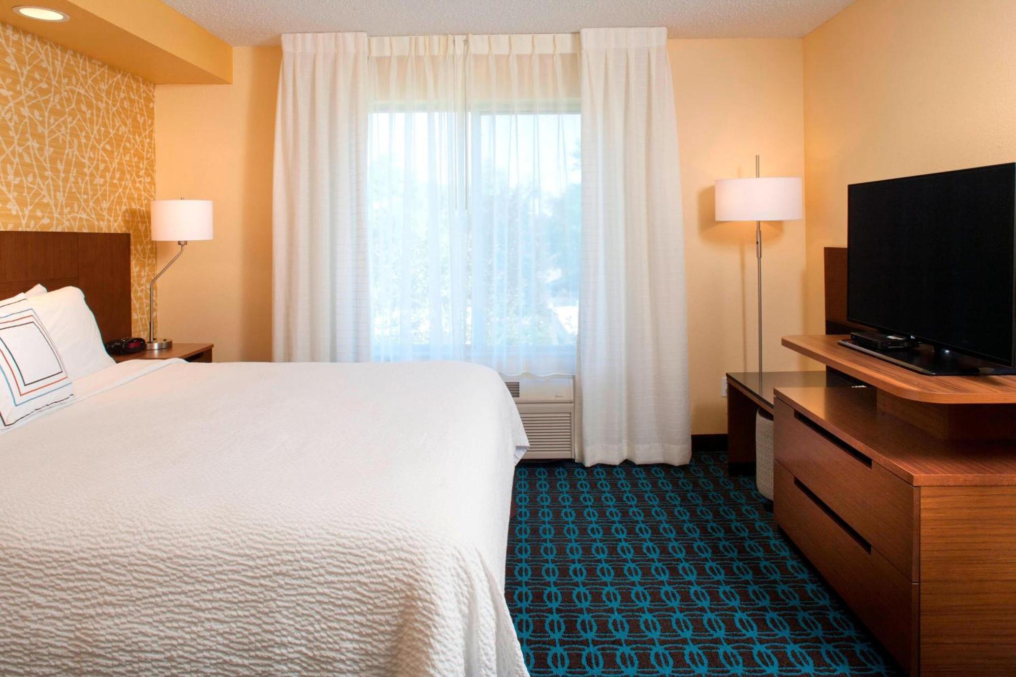 King Room Roll Shower Mobility Access or Hearing Accessible