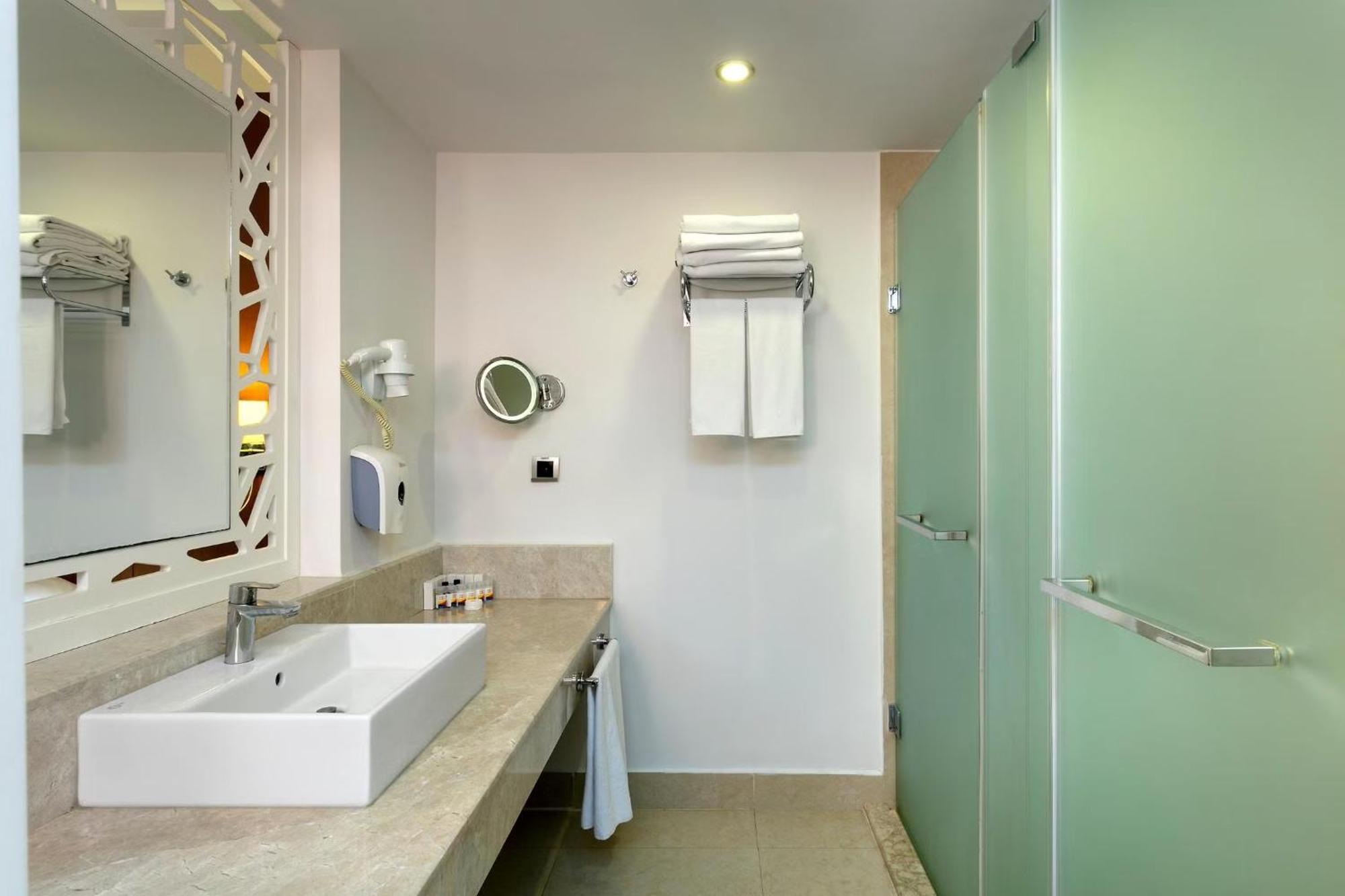 Standard Triple Room without Balcony