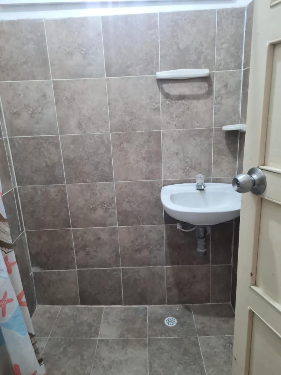 Habitación Cuádruple con baño privado externo