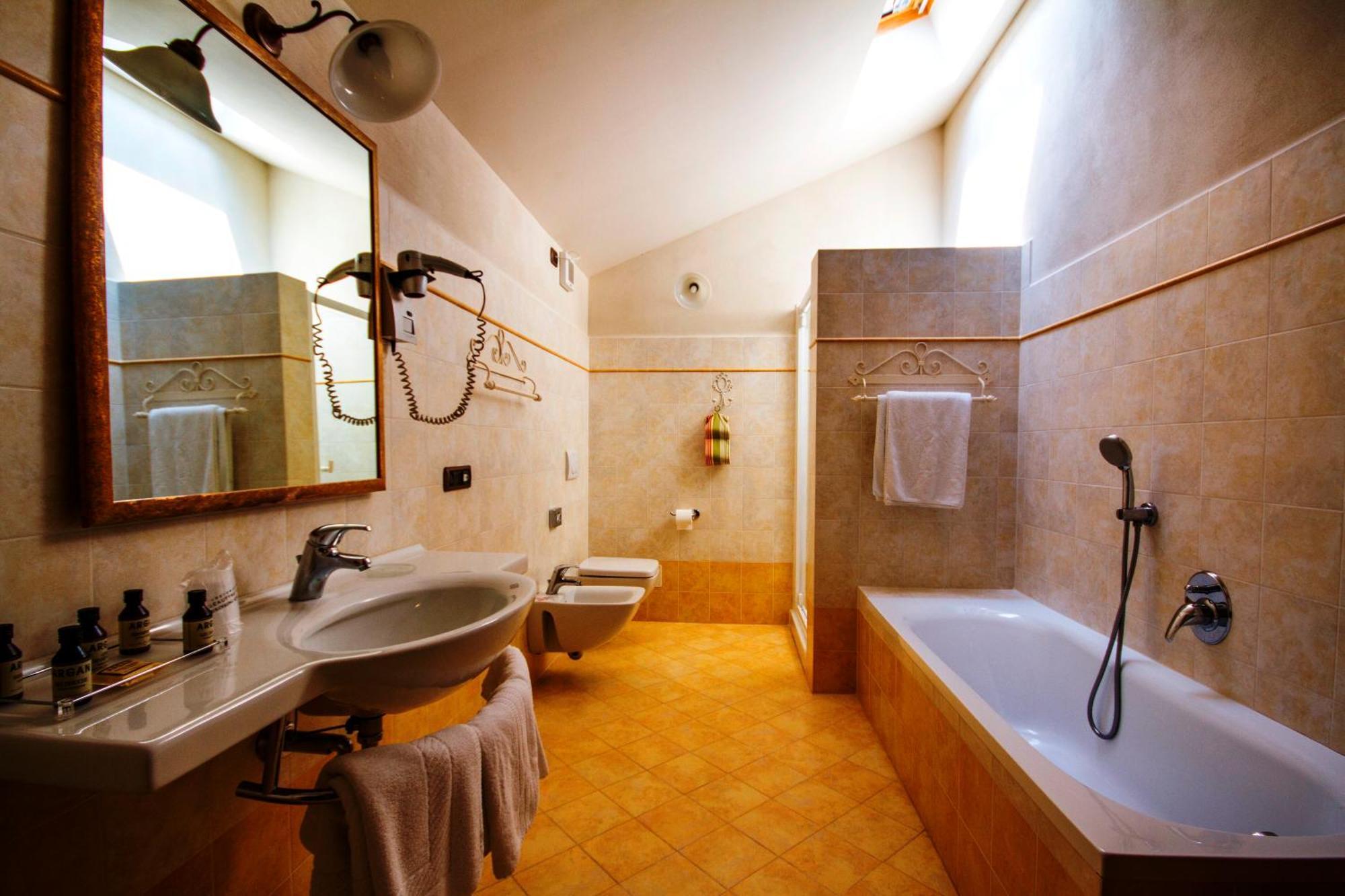 Duplex Suite,1636736519:JPEG