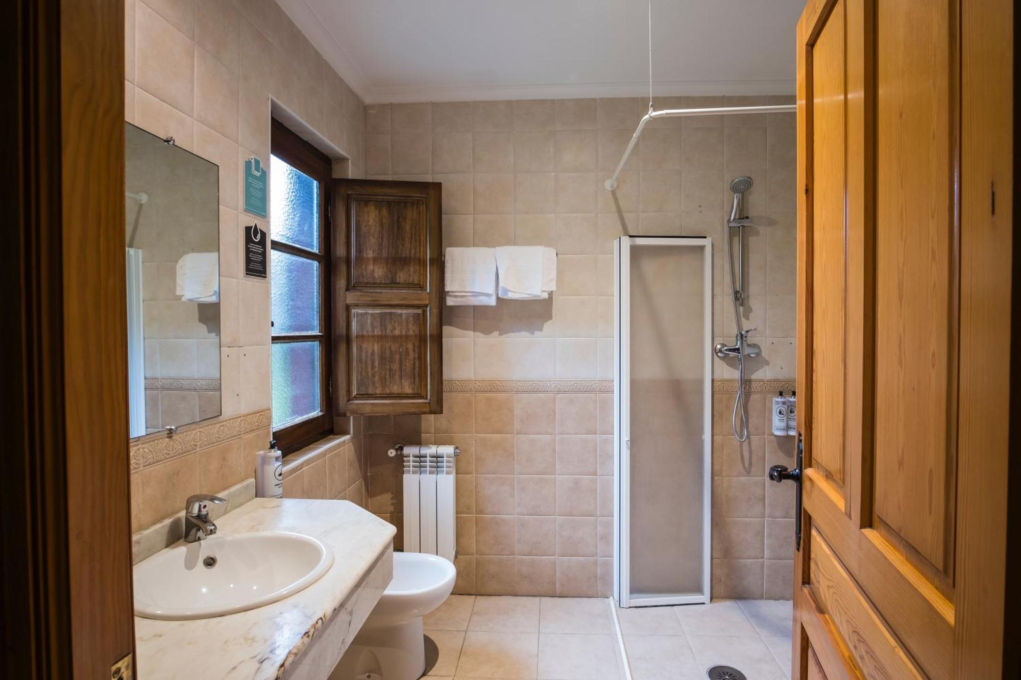 Chambre Double ou Lits Jumeaux Économique