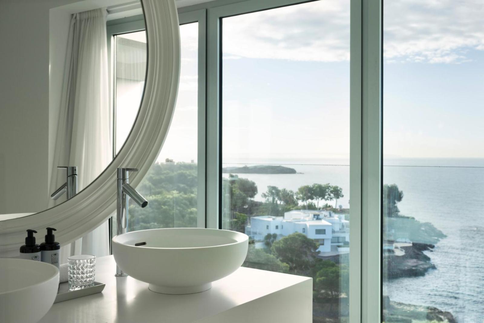 Junior Suite mit Panoramablick auf das Meer
