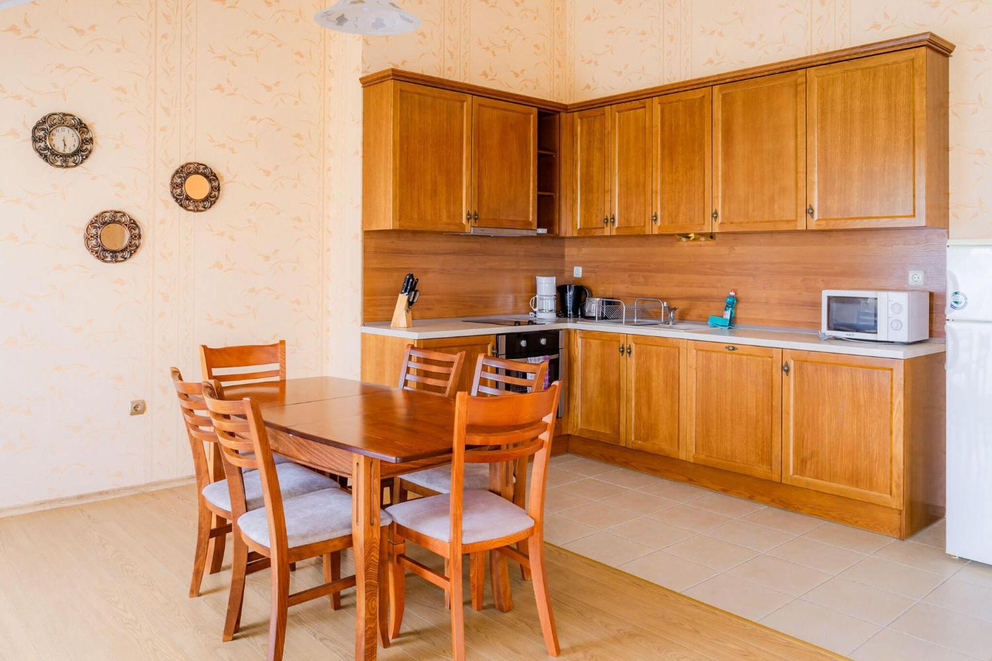 Two-Bedroom Deluxe Apartment