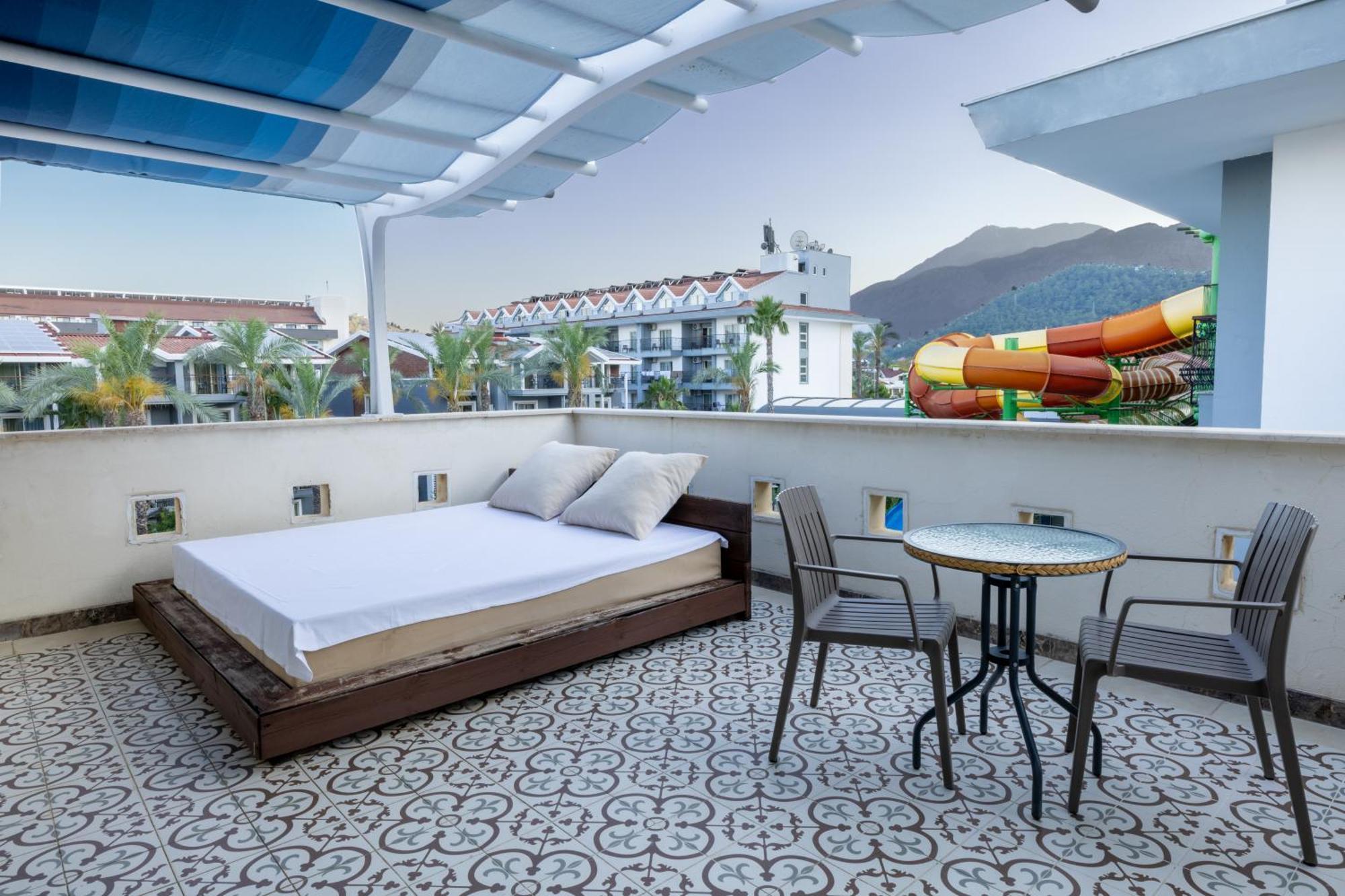 Doppelzimmer mit Terrasse