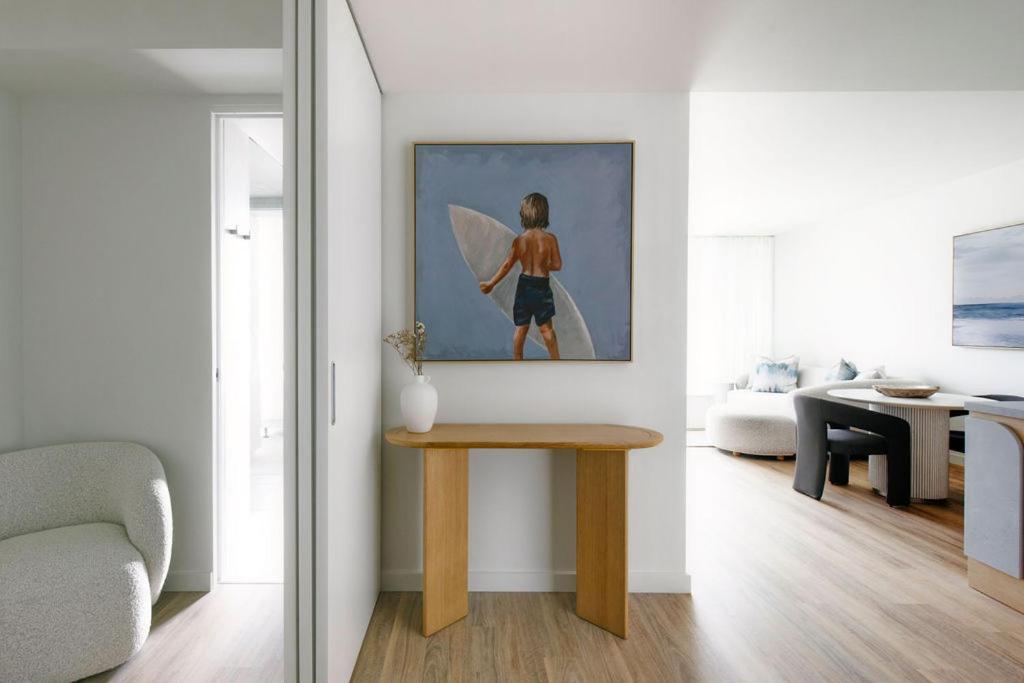 1 Bedroom Headland Partial Ocean View