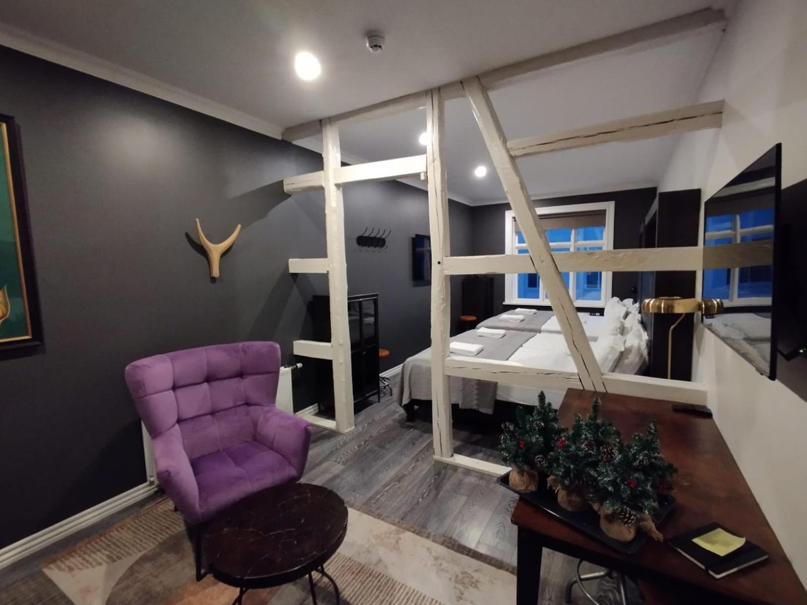 Superior Apartment