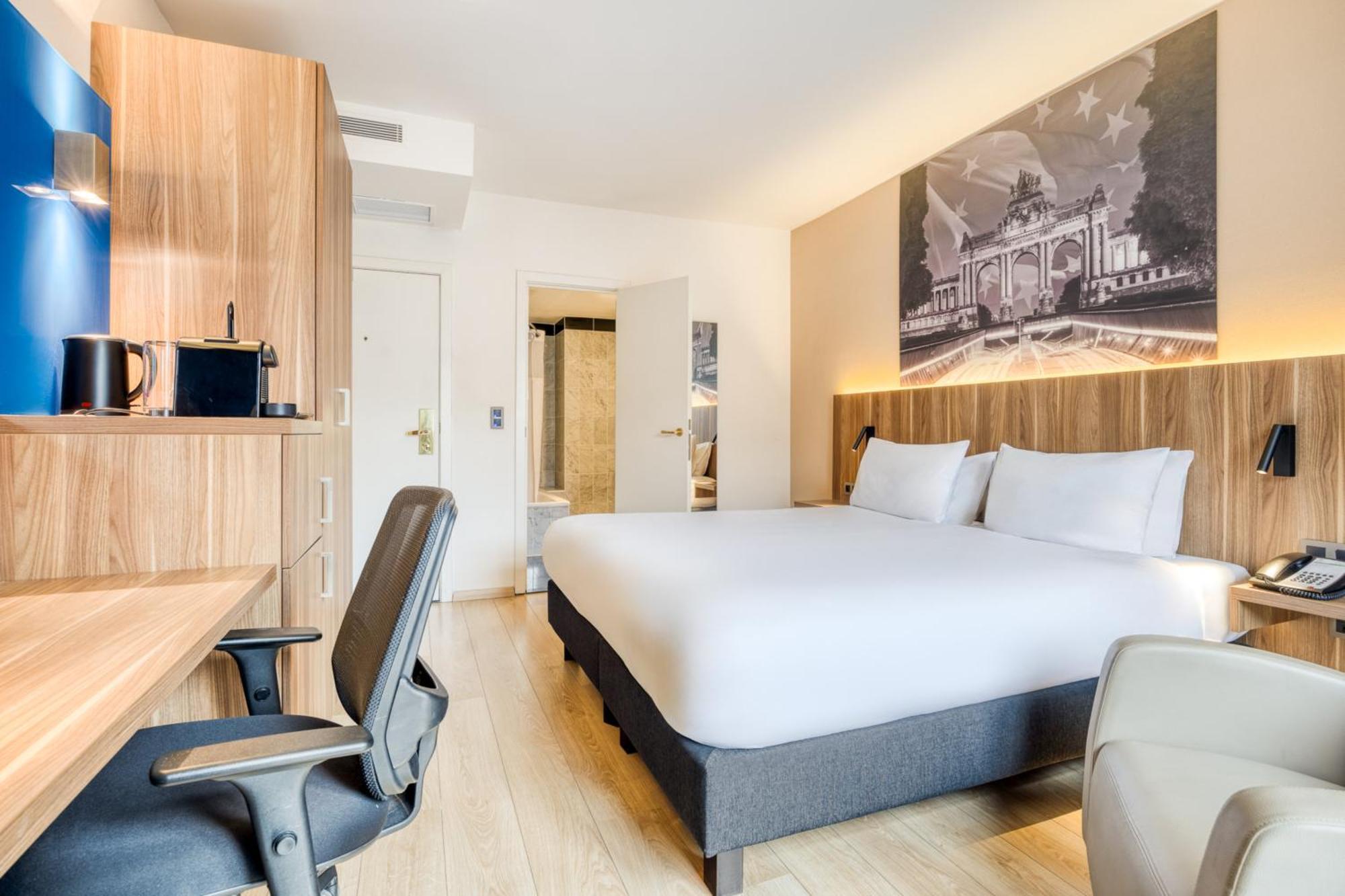 Standard Room,1649013724:JPEG