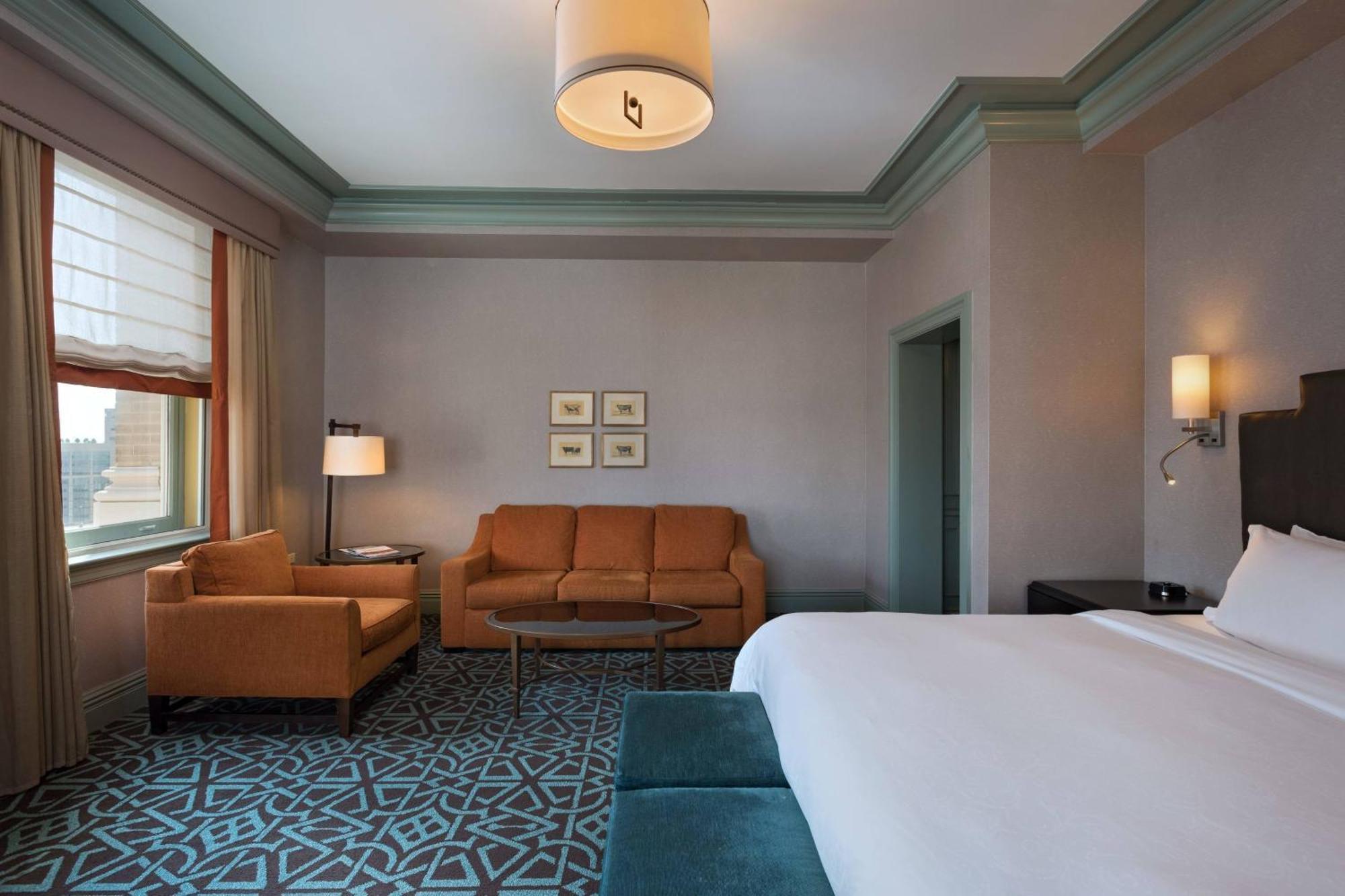 Junior Suite - City View