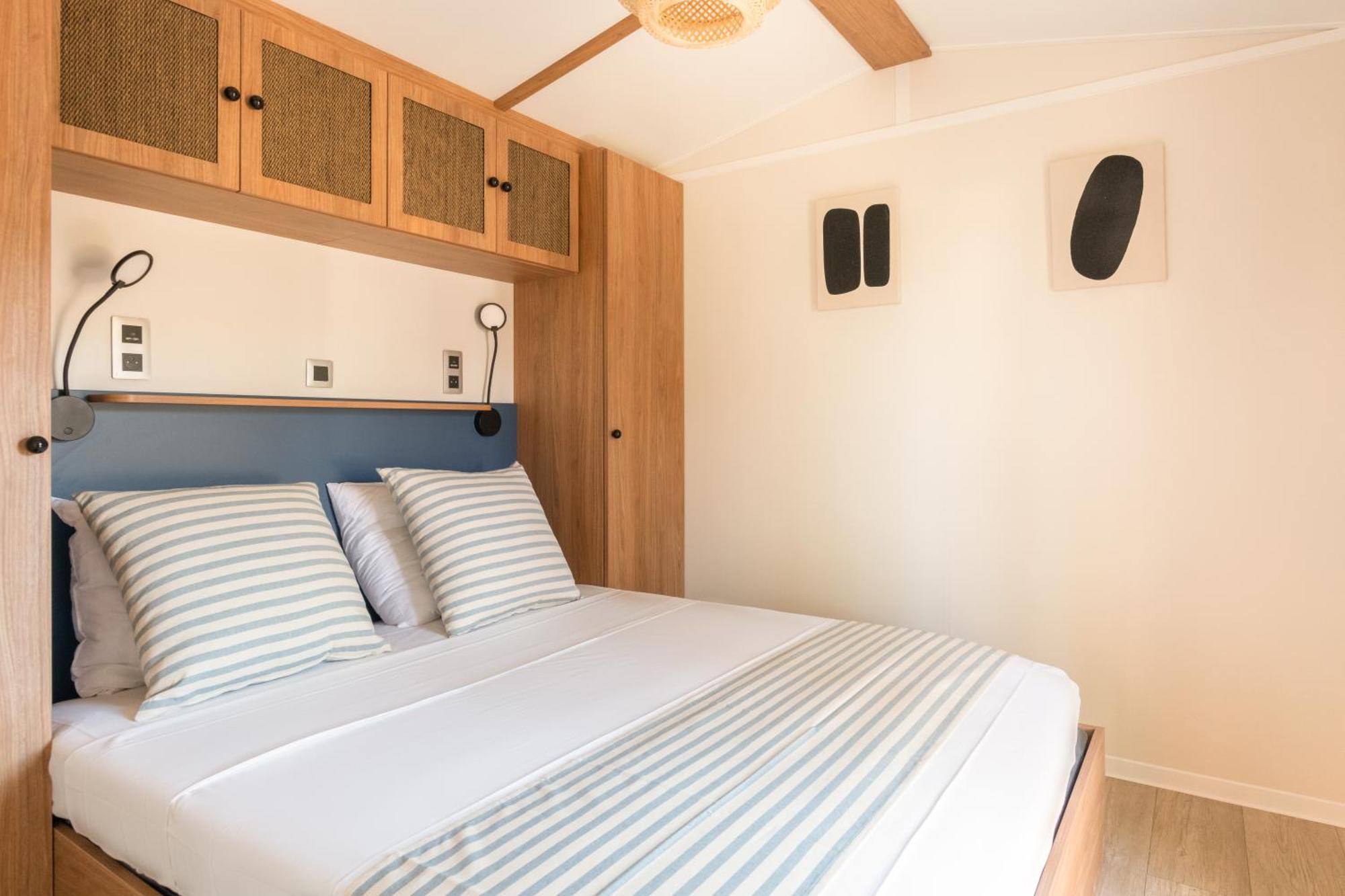 Three-Bedroom Bungalow,1669825829:JPEG
