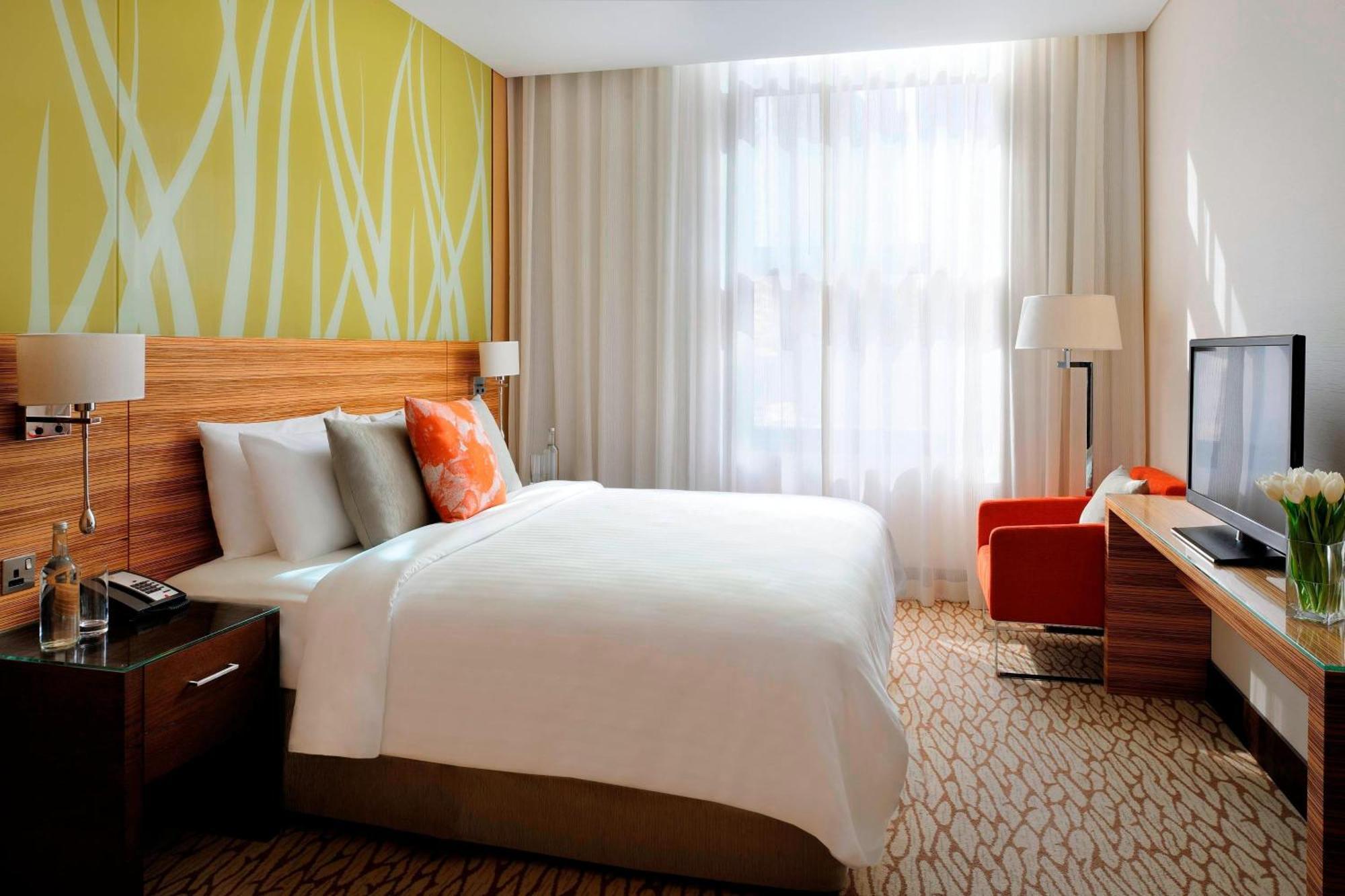 One-Bedroom King Suite,1643178403:JPEG