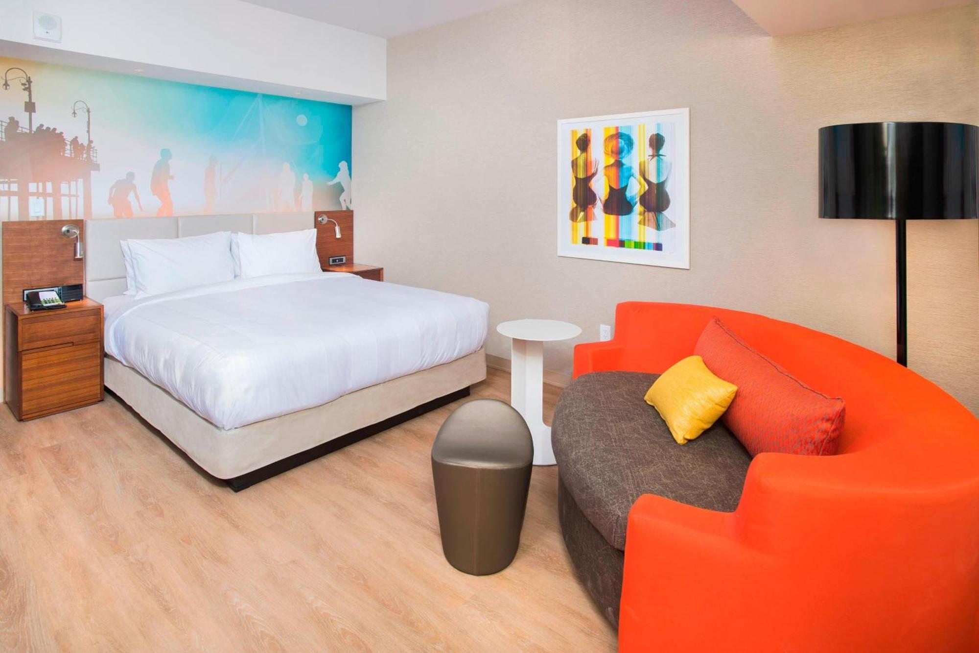 Kamer met Kingsize Bed en Slaapbank