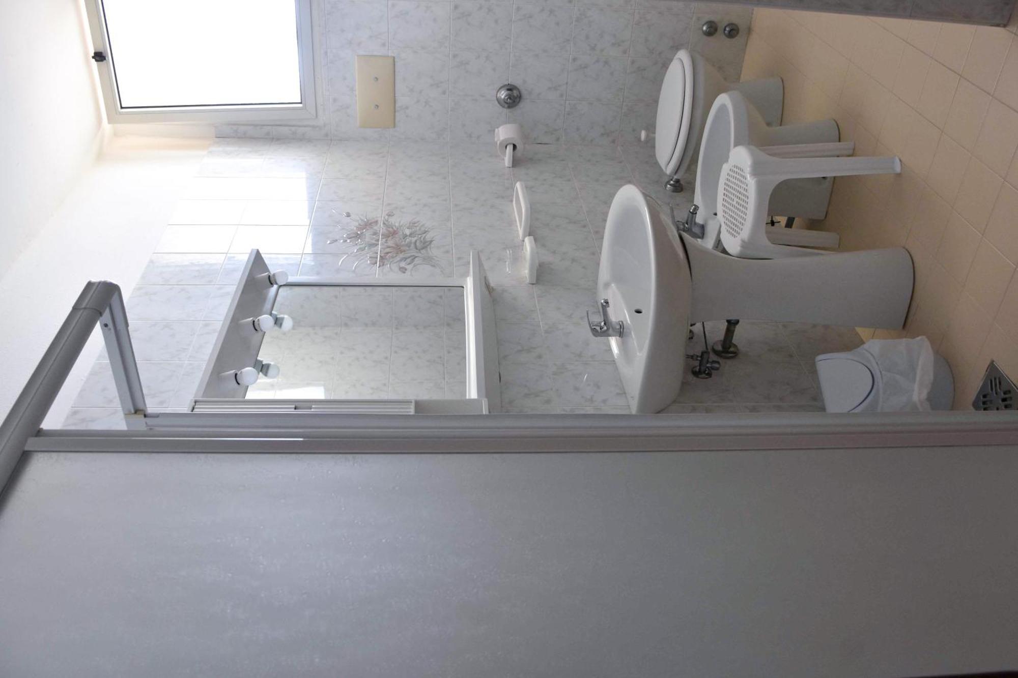 Double or Twin Room Sea View