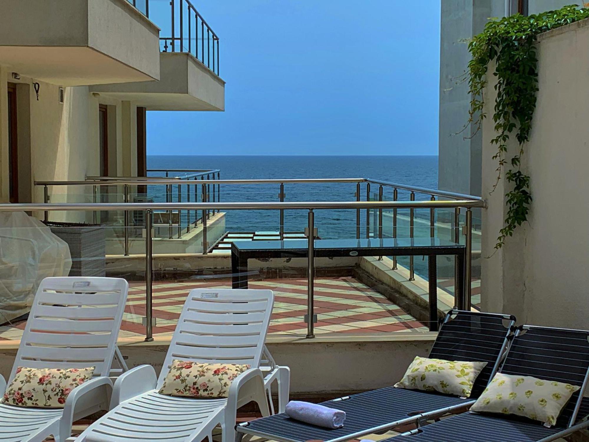 Apartment Terrace