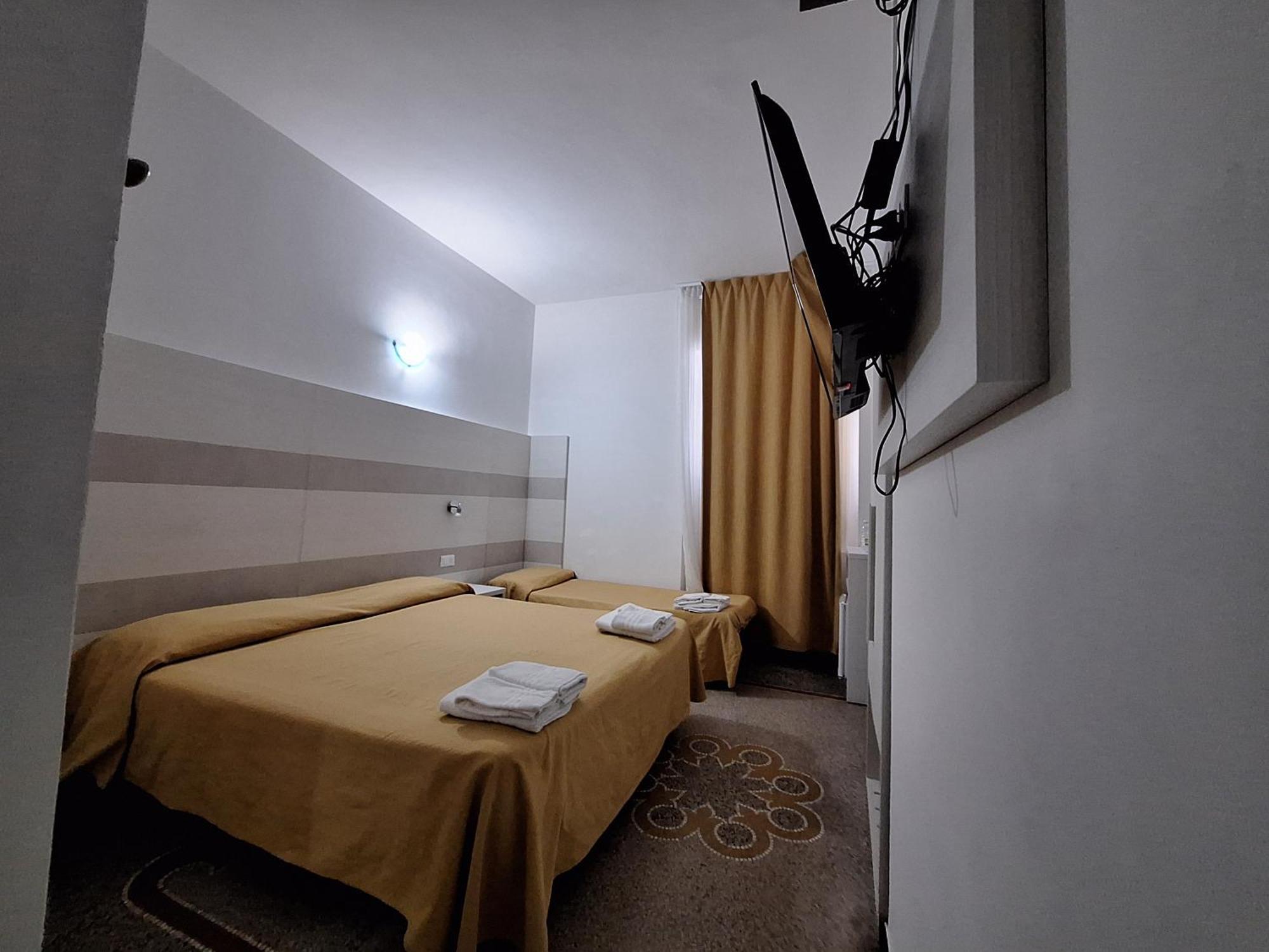 Habitación Triple con baño