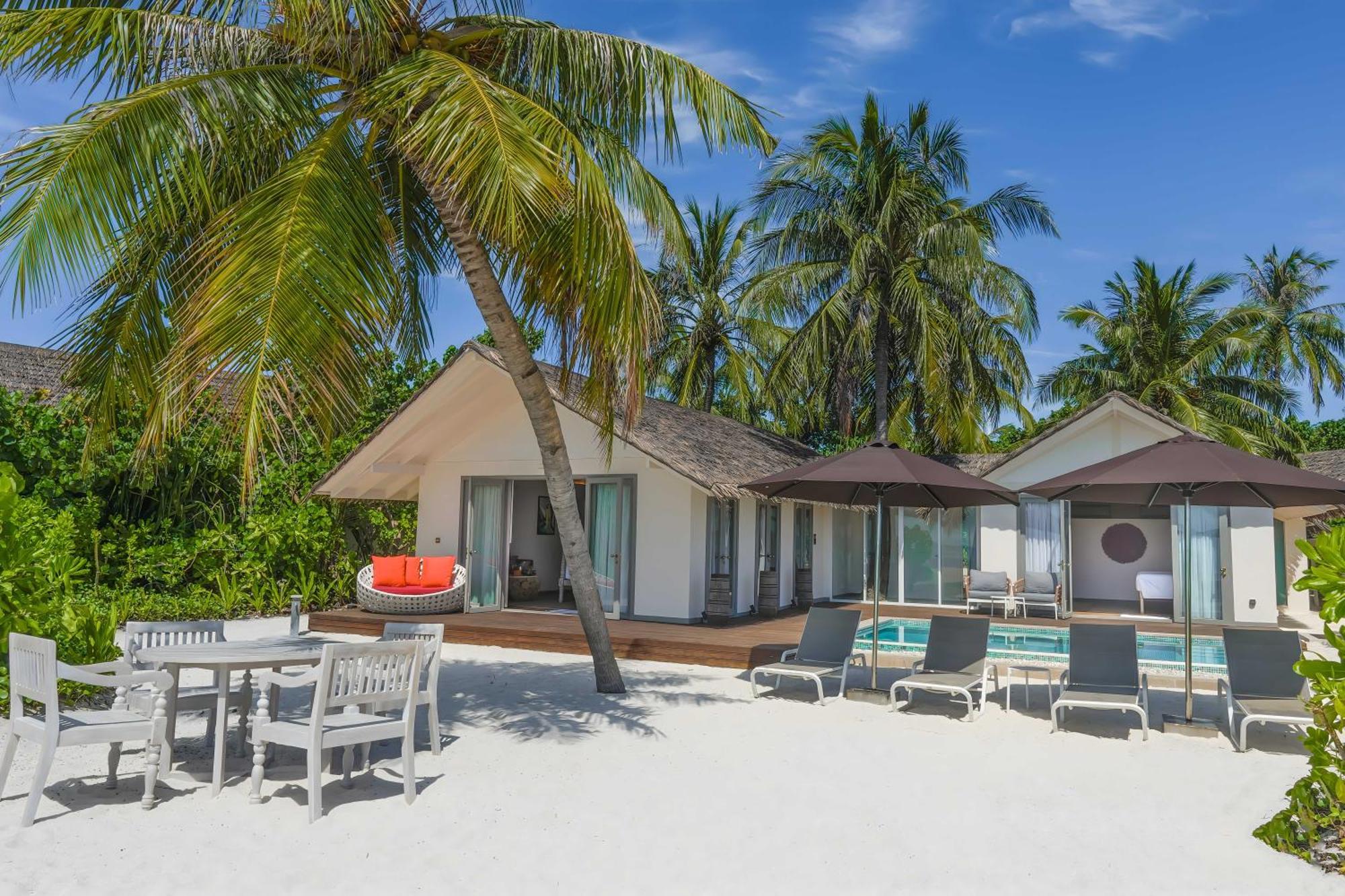 2 Bedroom Beach Pool Suite