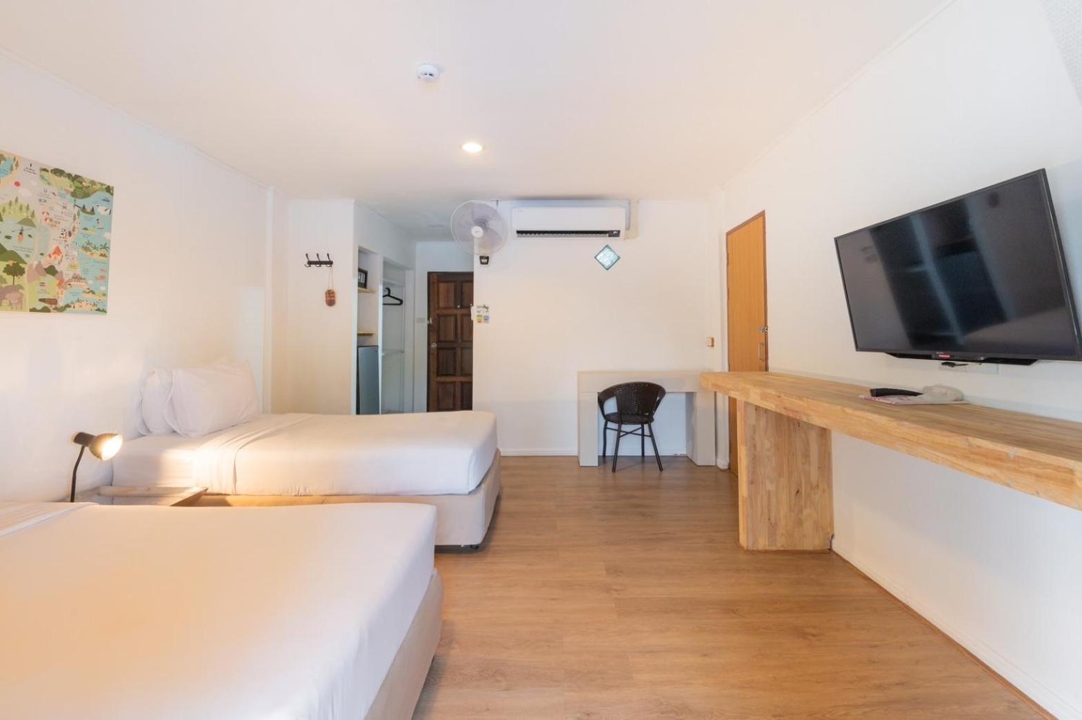 Deluxe Double or Twin Room Balcony
