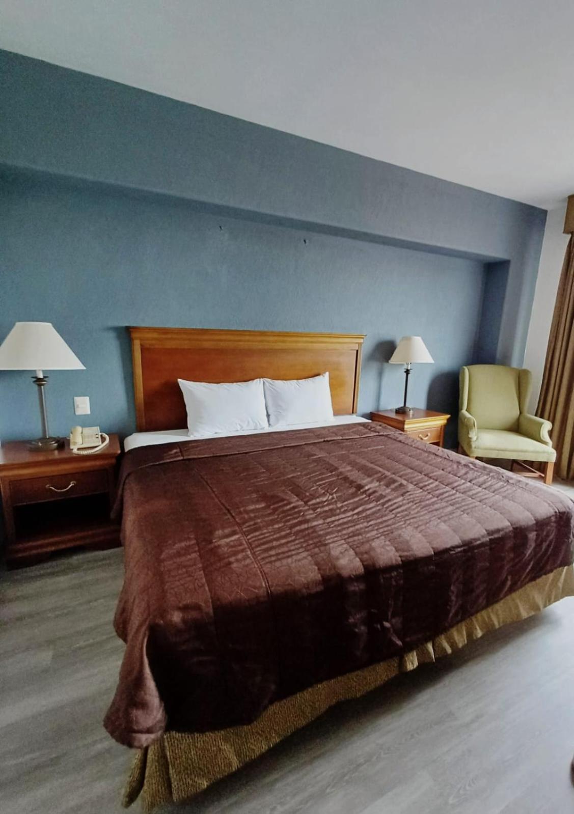 King Room
