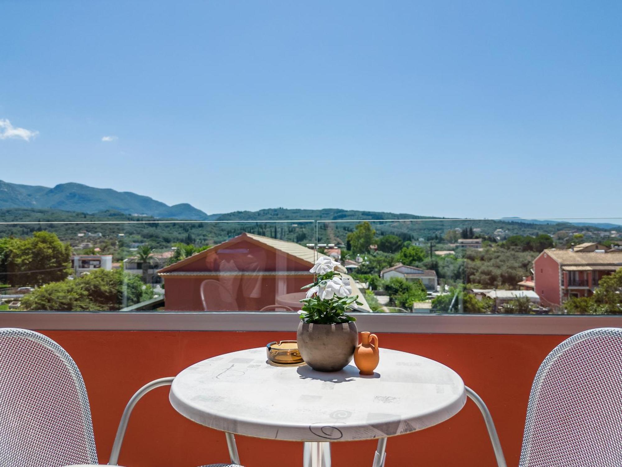Superior Double Room Pool View