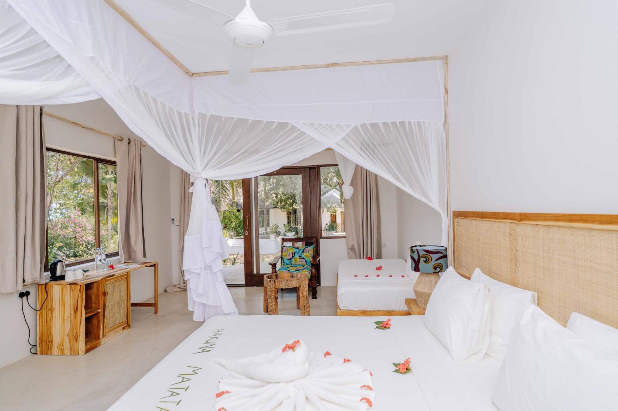 Deluxe Beach Front Zimmer