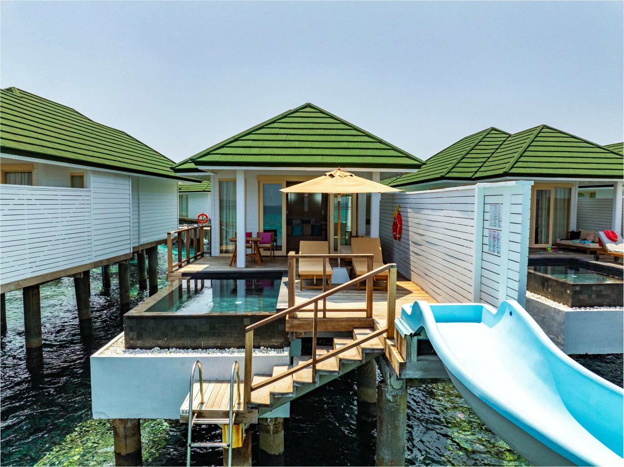 Lagoon Villa Pool Slide shared seaplane 2 guests,1069905604:JPEG
