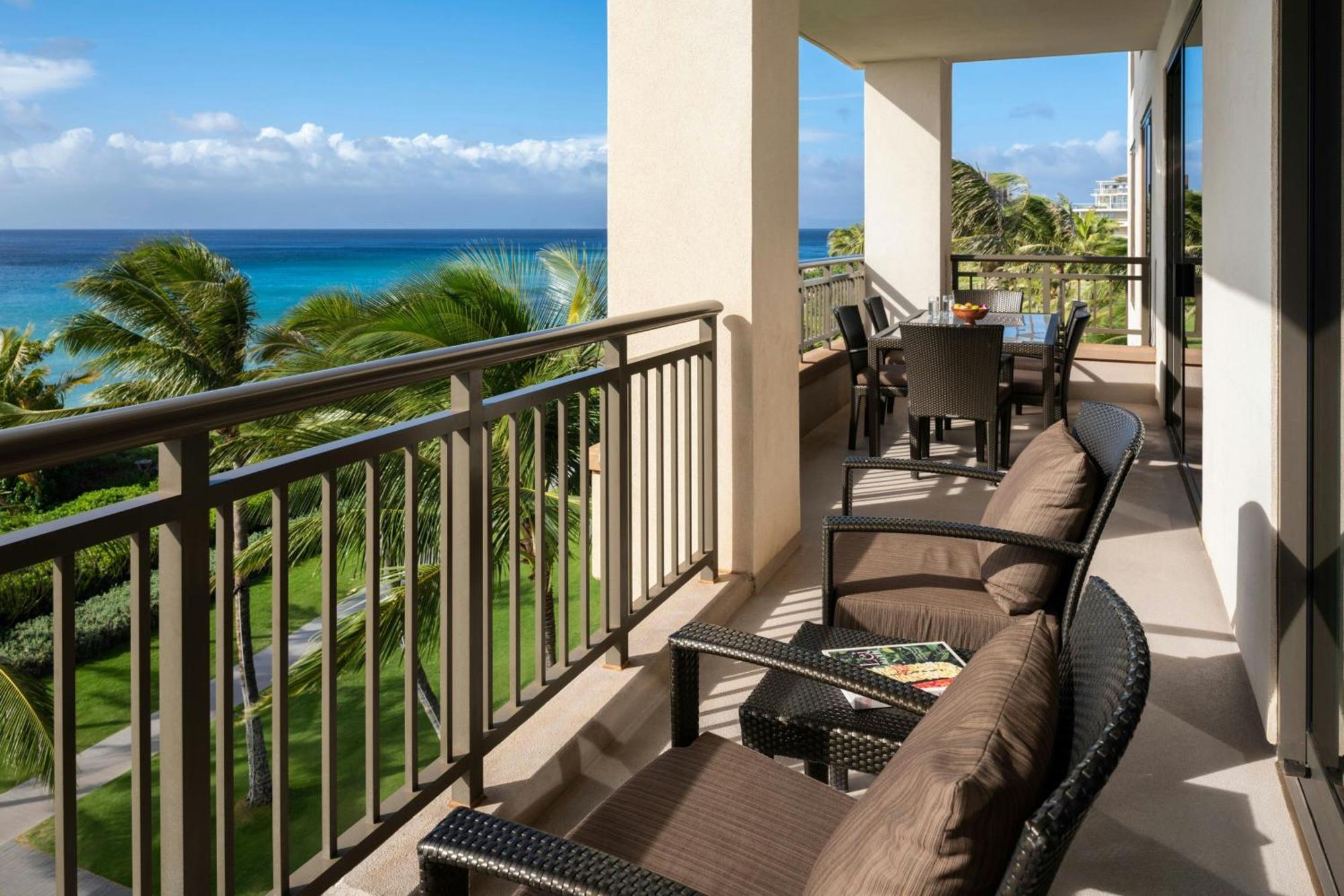 Three-Bedroom Suite Balcony Oceanfront