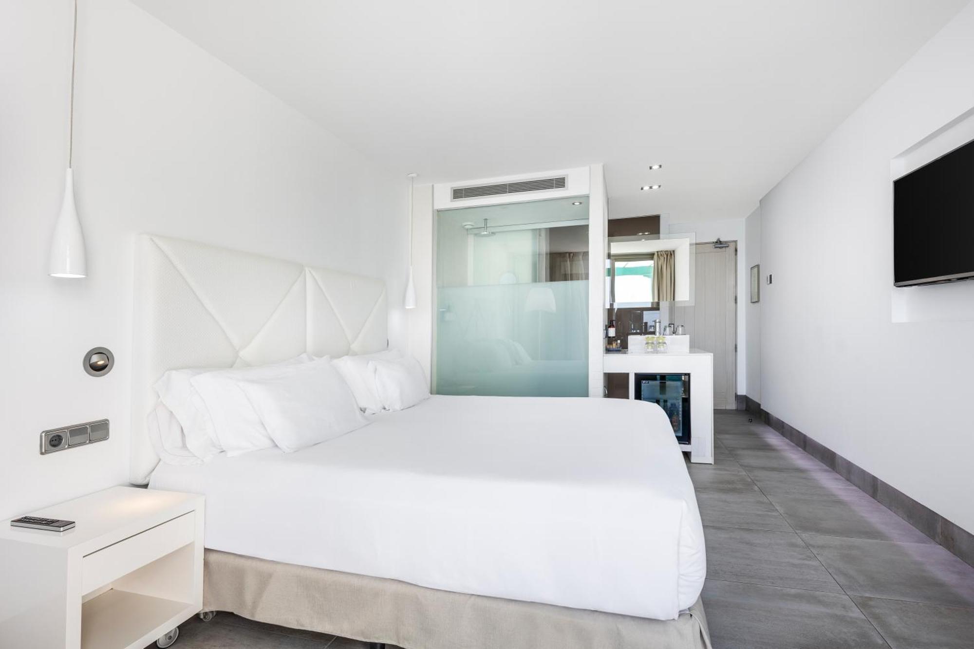 Deluxe Double or Twin Room,1651728882:JPEG