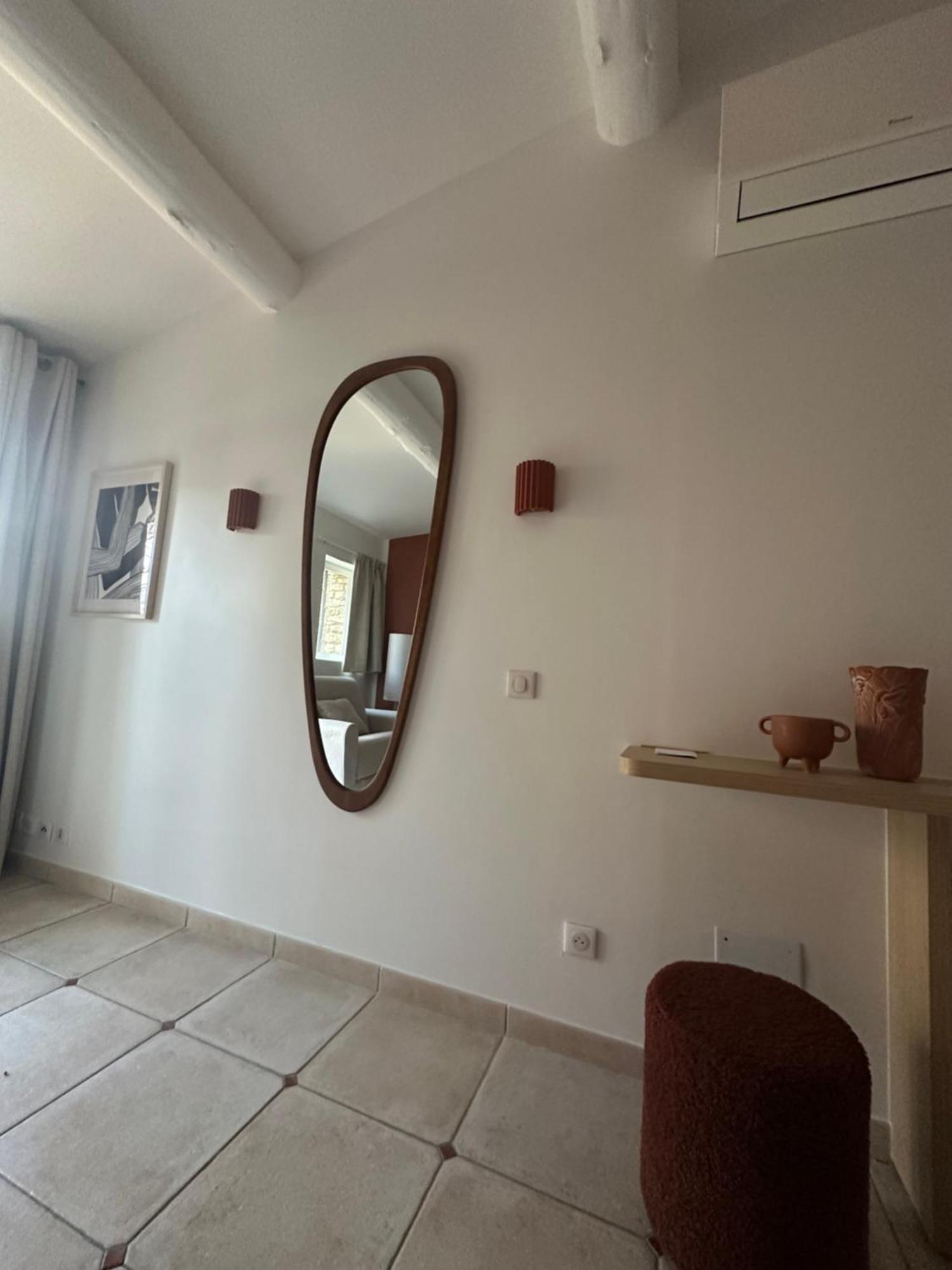 Family Room,1653532172:JPEG