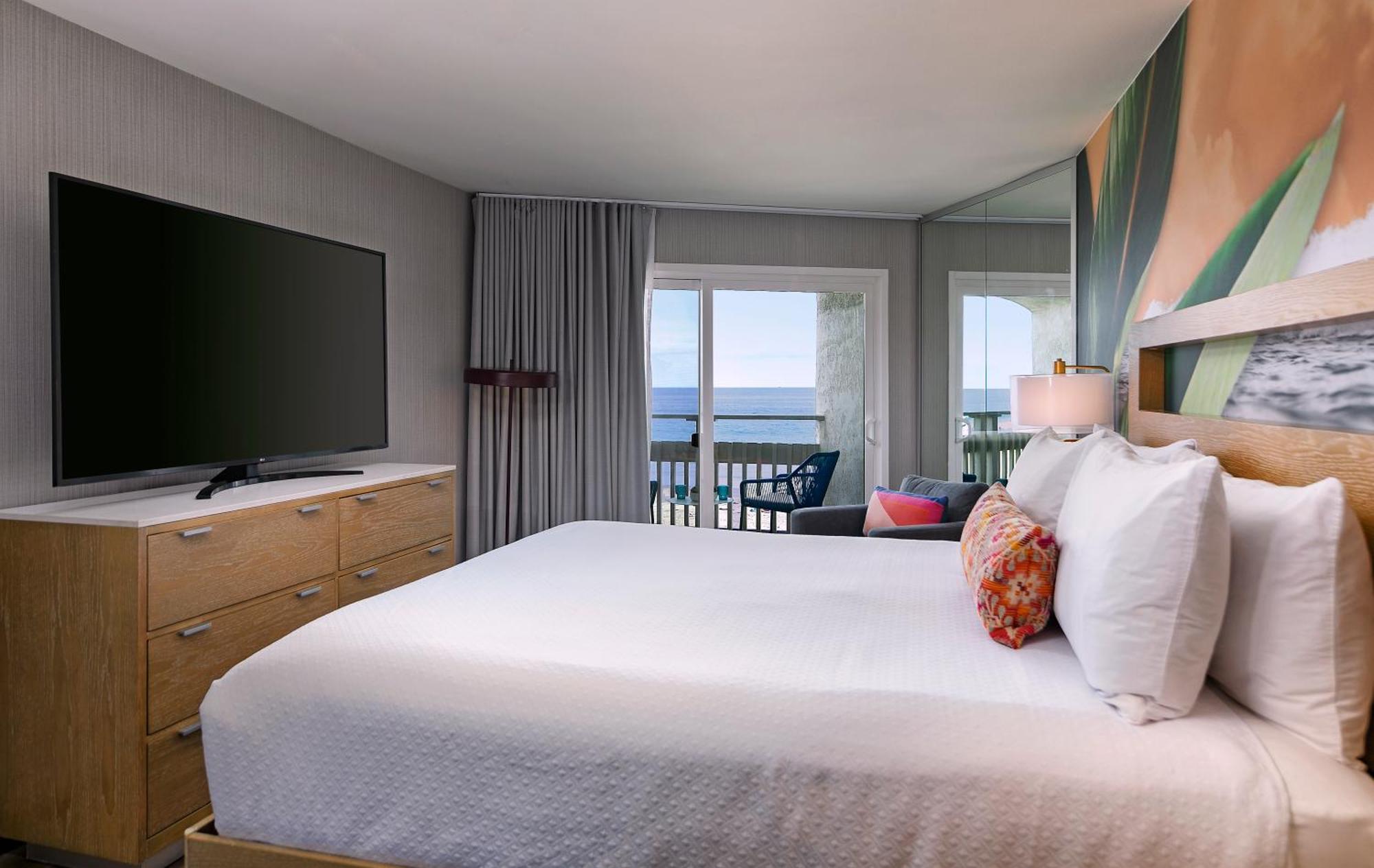 Suite met een Kingsize Bed en Uitzicht op de Oceaan