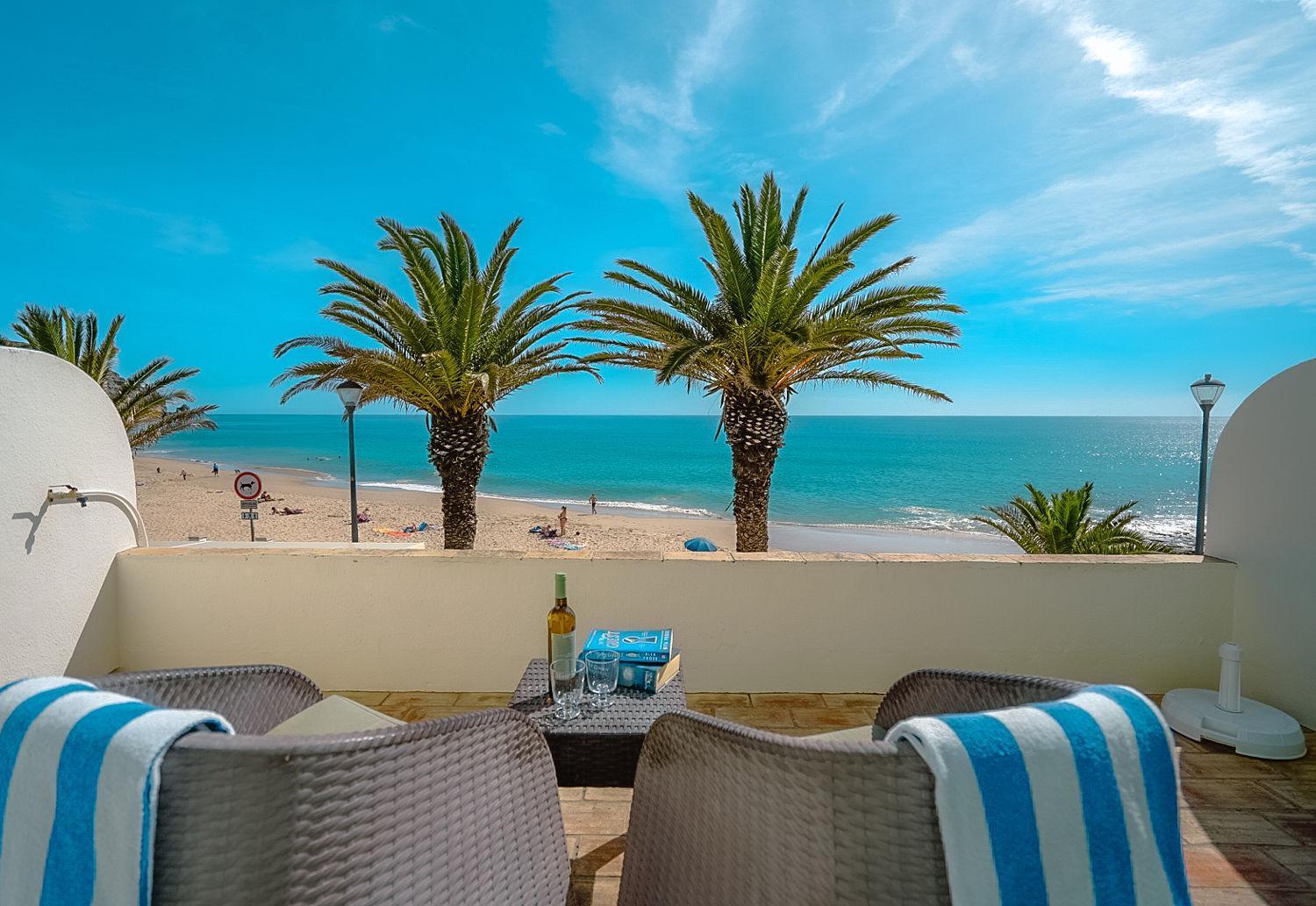 Studio Apartment Sea Front