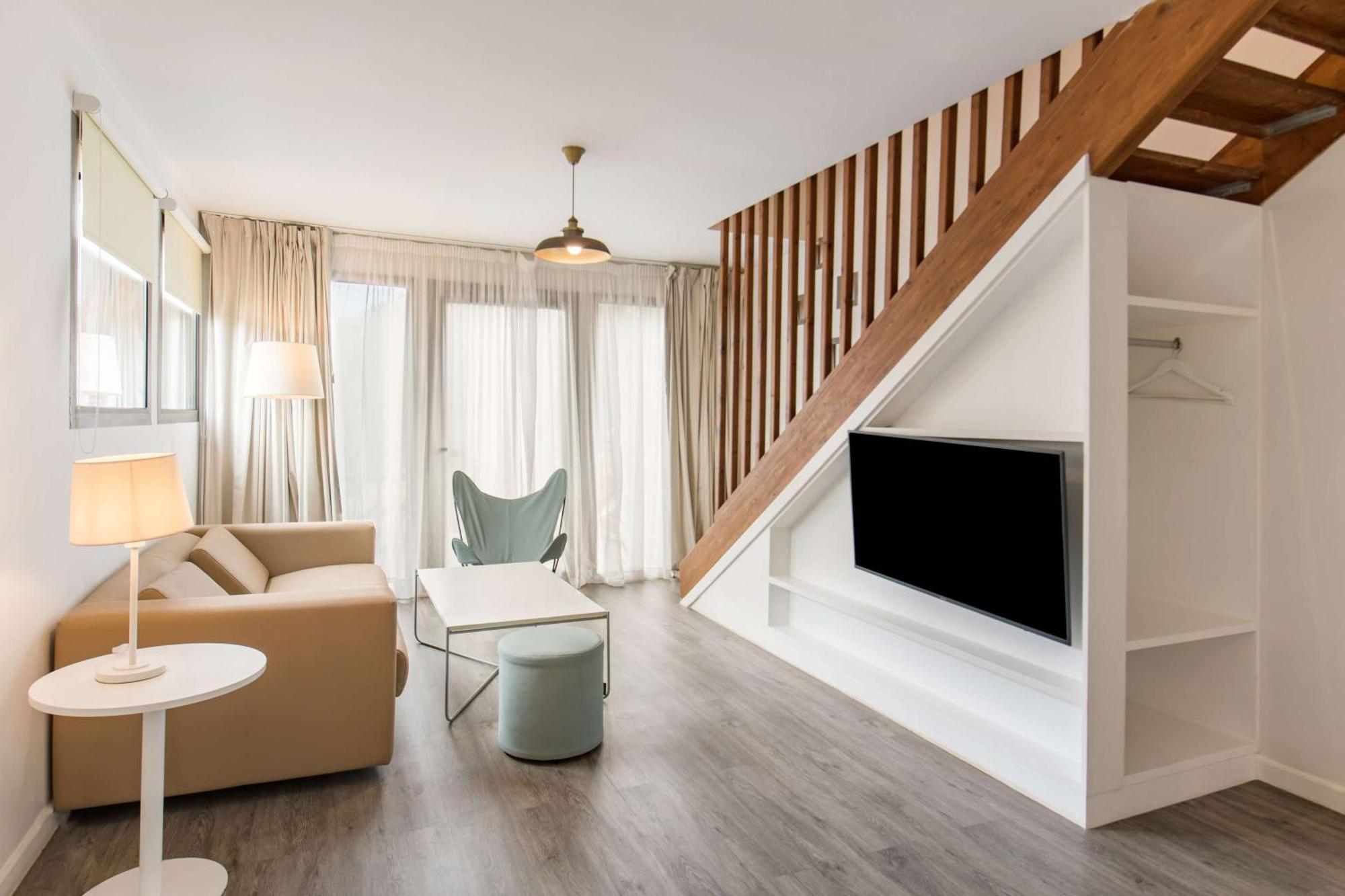 Bungalow Dúplex de 2 dormitorios con terraza