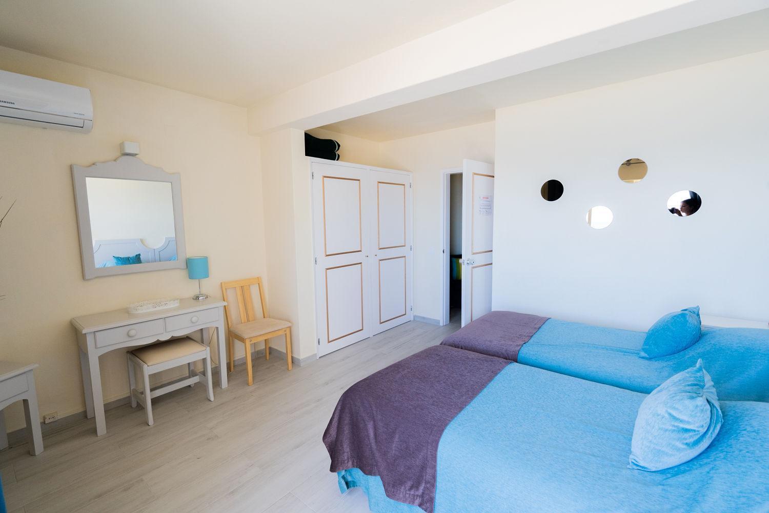 Two-Bedroom Apartment Sea View