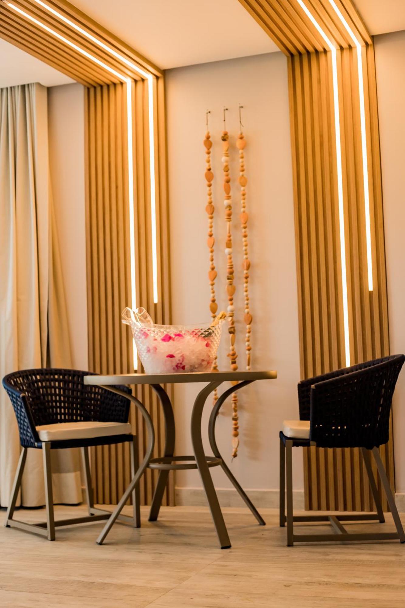 Junior Suite with Private Pool