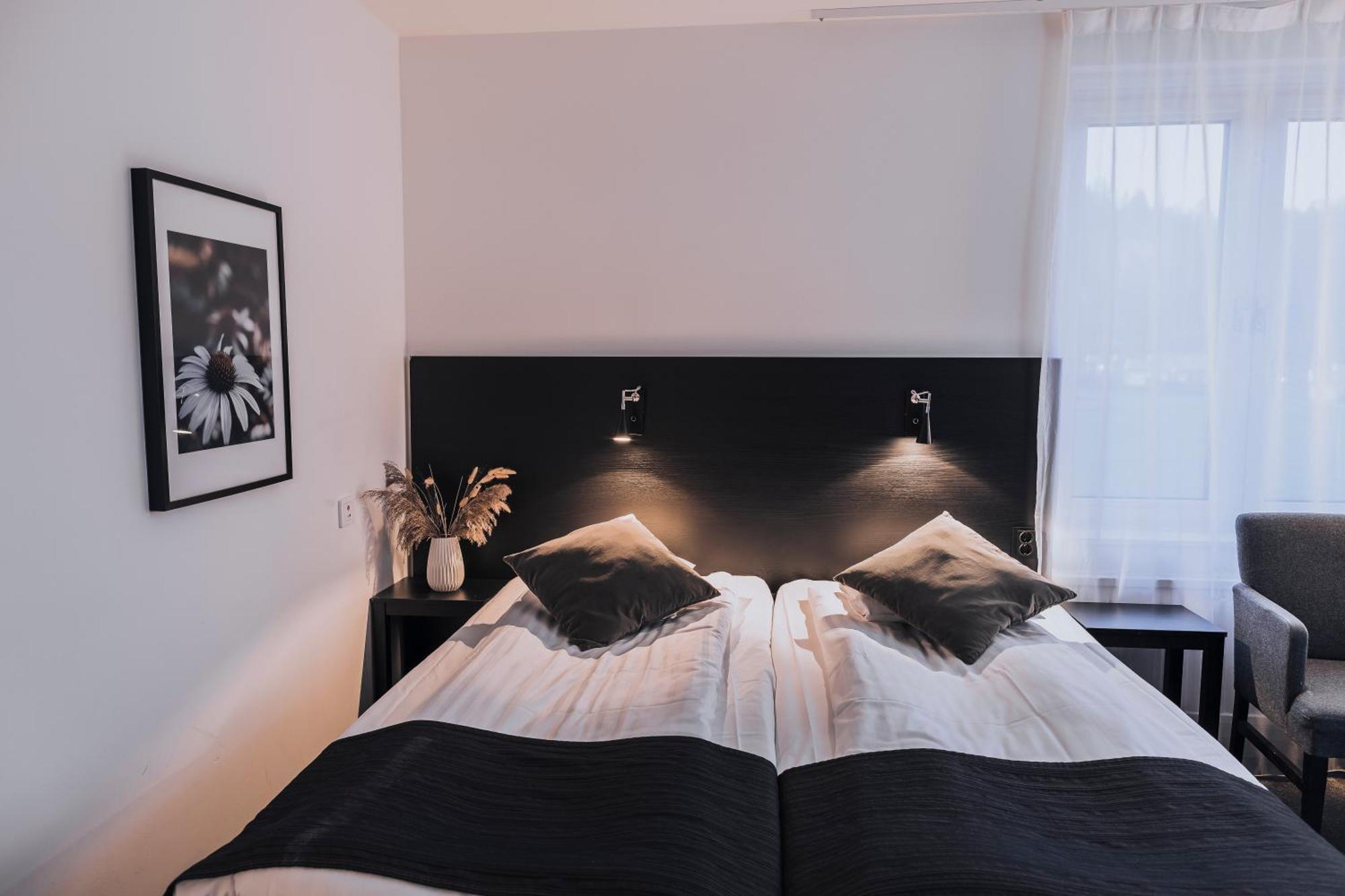 Double or Twin Room Extra Bed