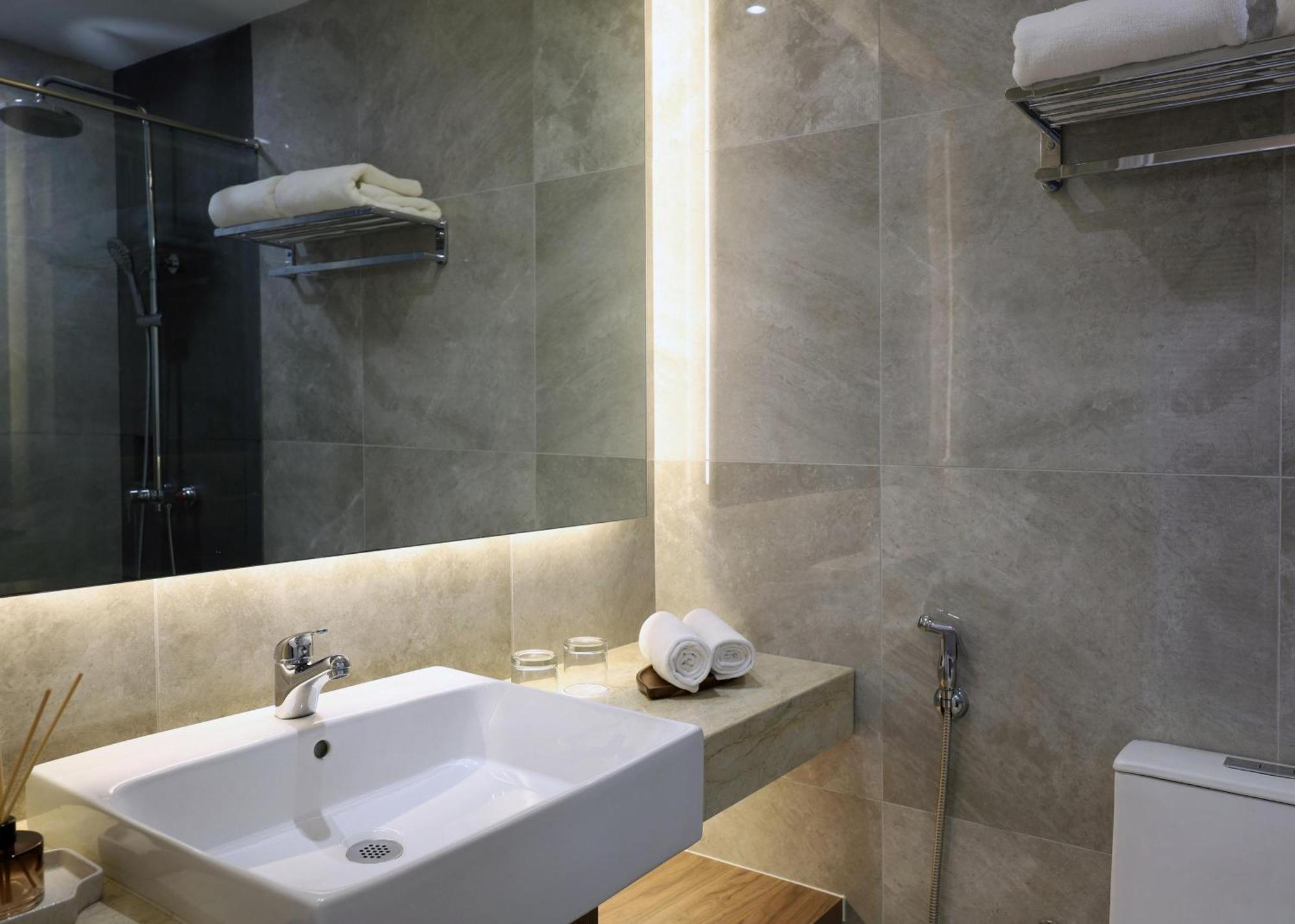 Standard Room,1660284186:JPEG