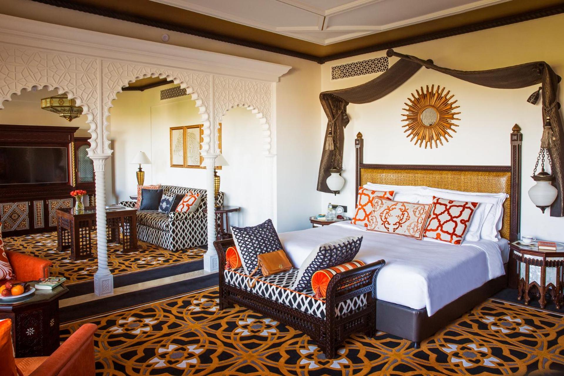 Club Arabian Family Room