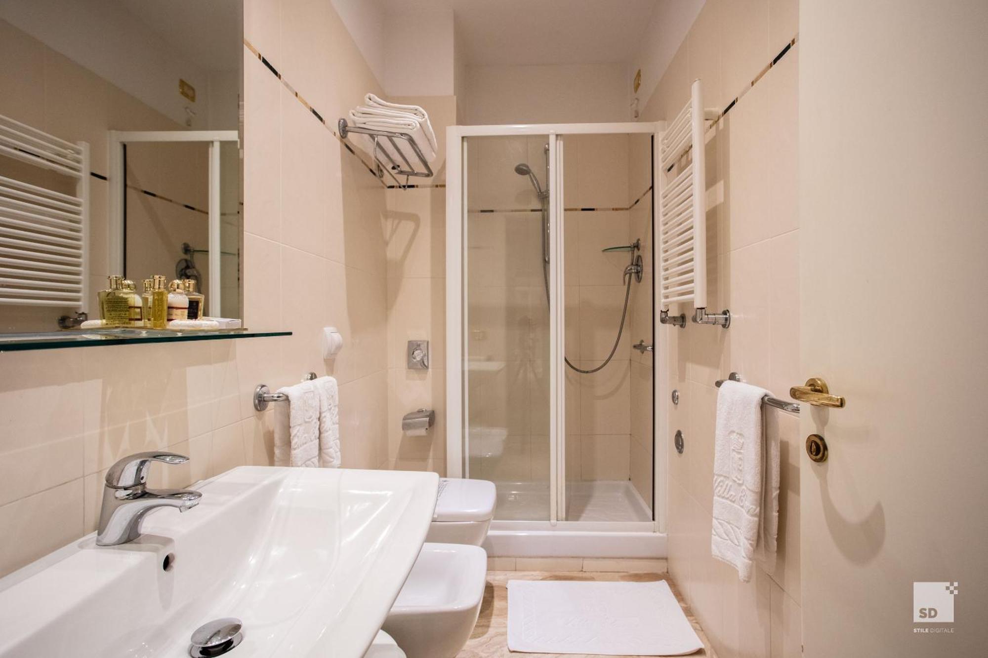 Standard Quadruple Room,1661172174:JPEG