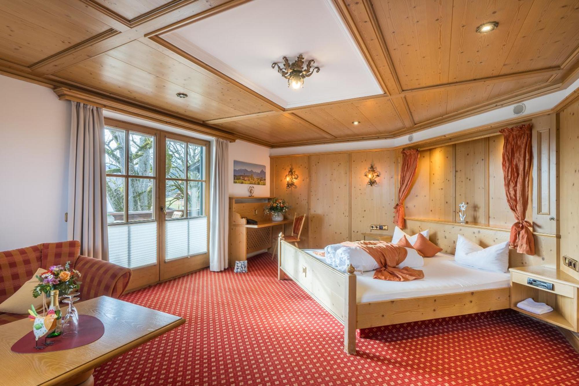 Doppelzimmer mit Balkon