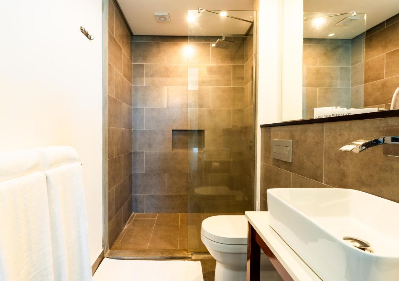 Standard Room,1661669192:JPEG